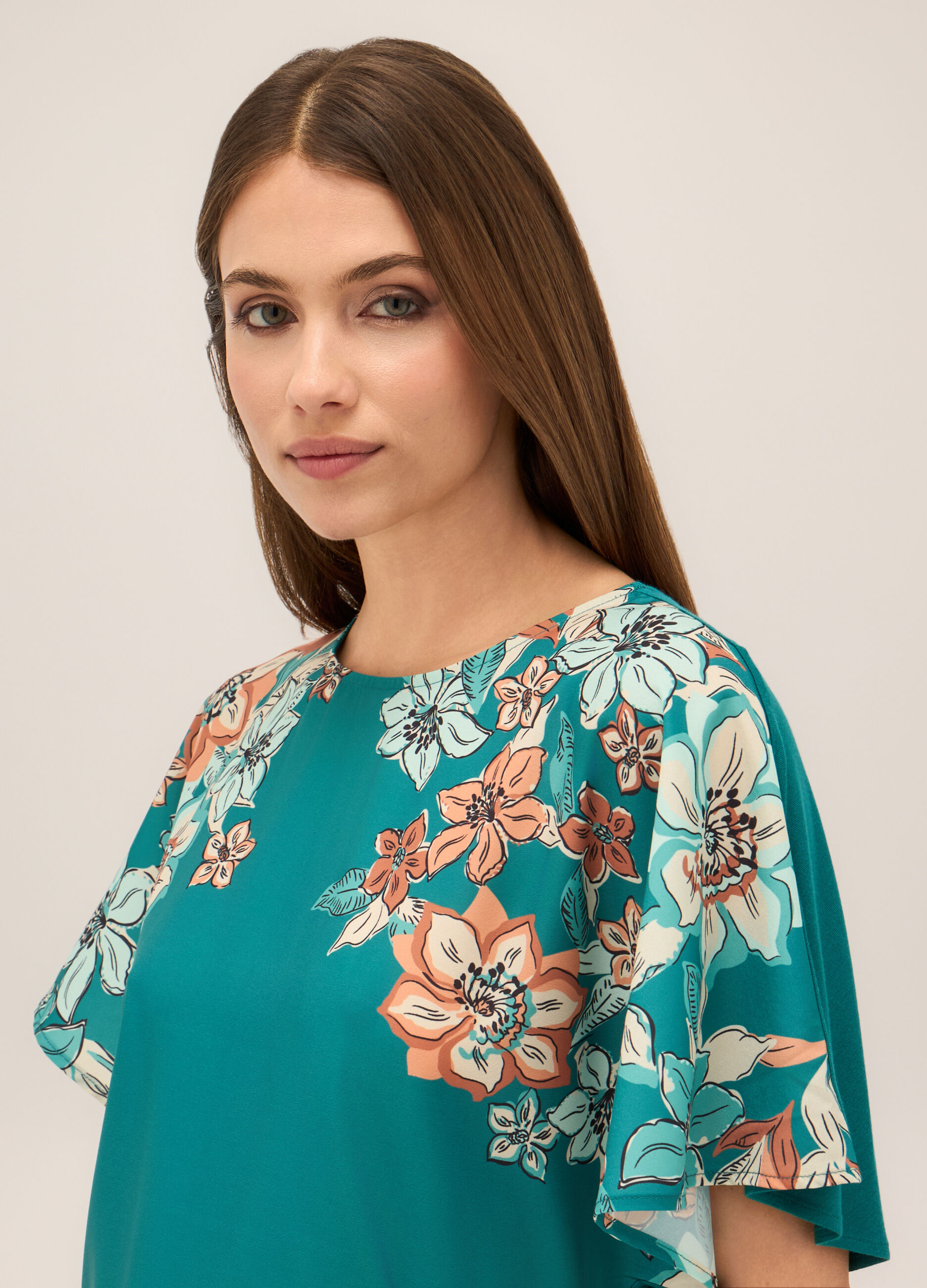 T-shirt con maniche ad aletta donna_2