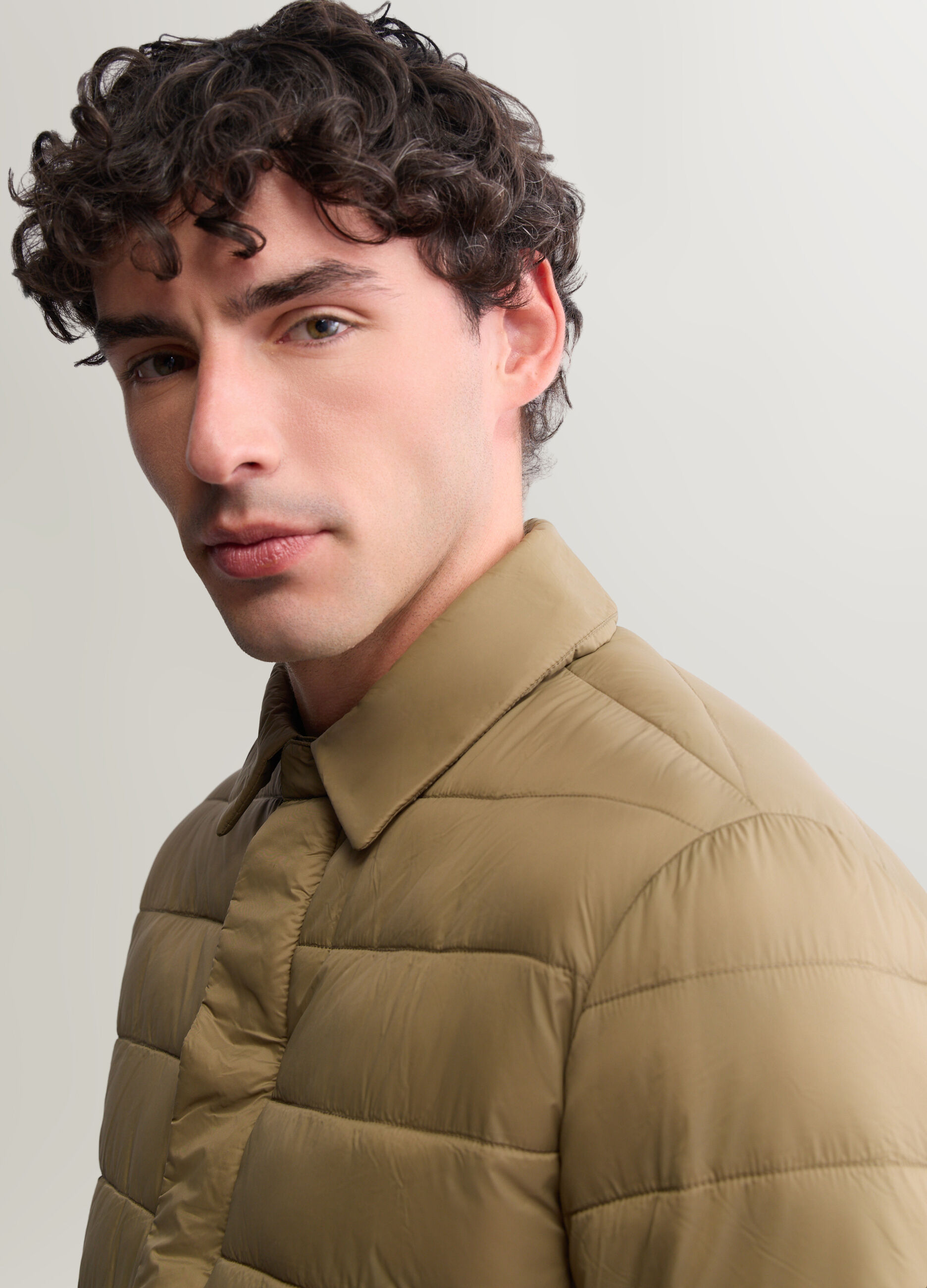 Giubbino imbottito in tessuto tecnico uomo_2