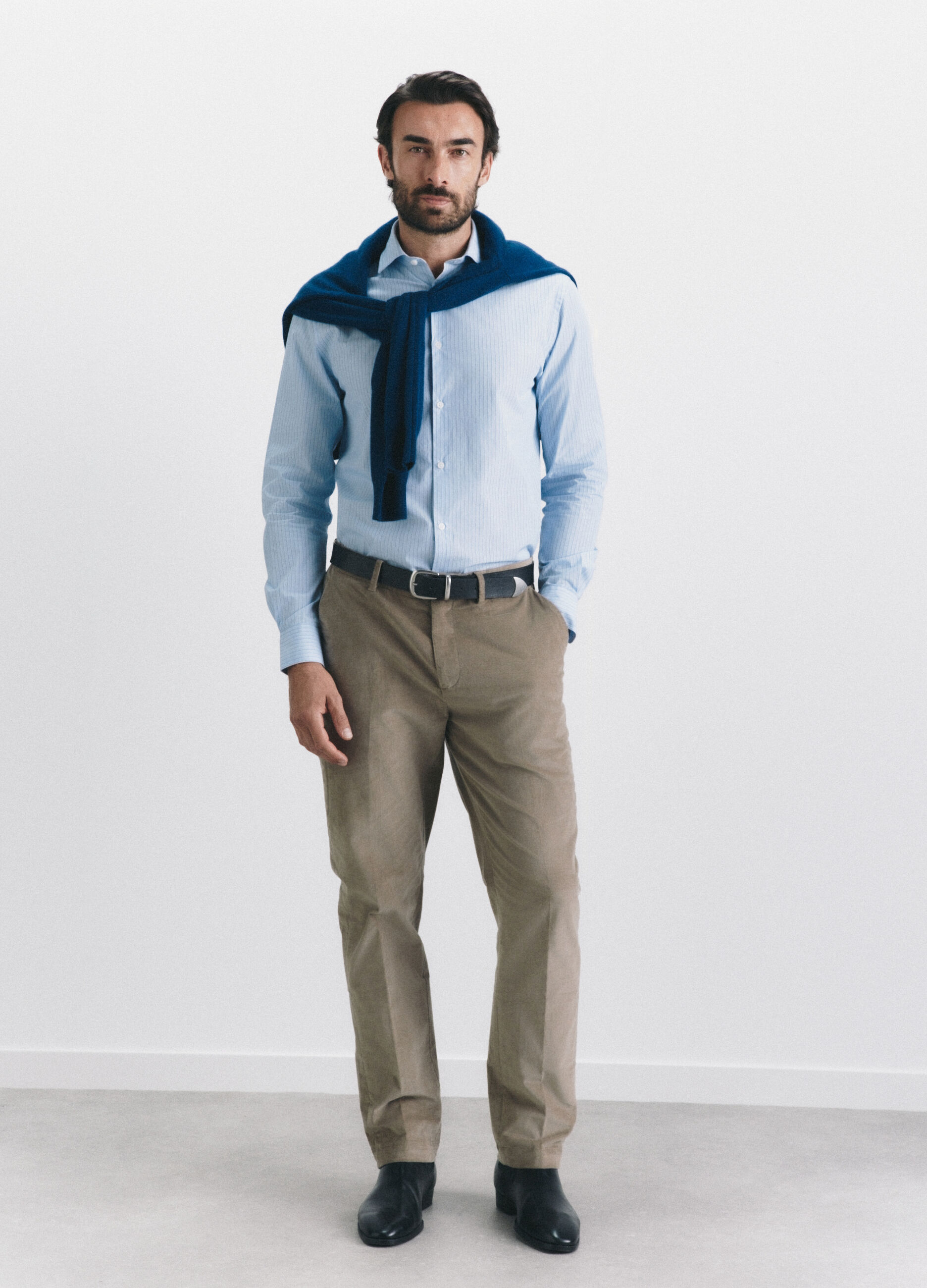 Pantaloni chino in velluto di cotone stretch uomo_0