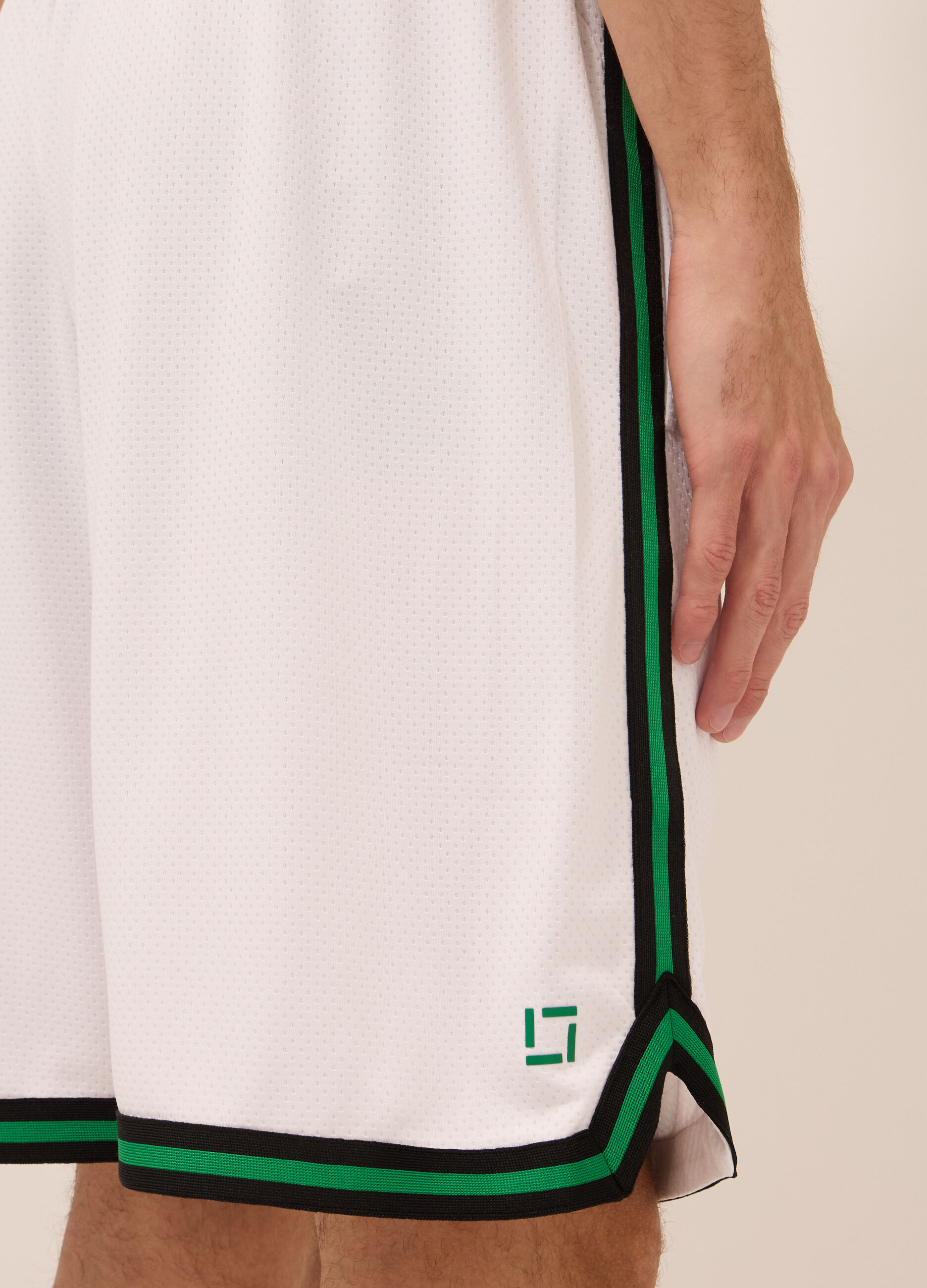 Pantaloncino sportivo stile basket uomo_2