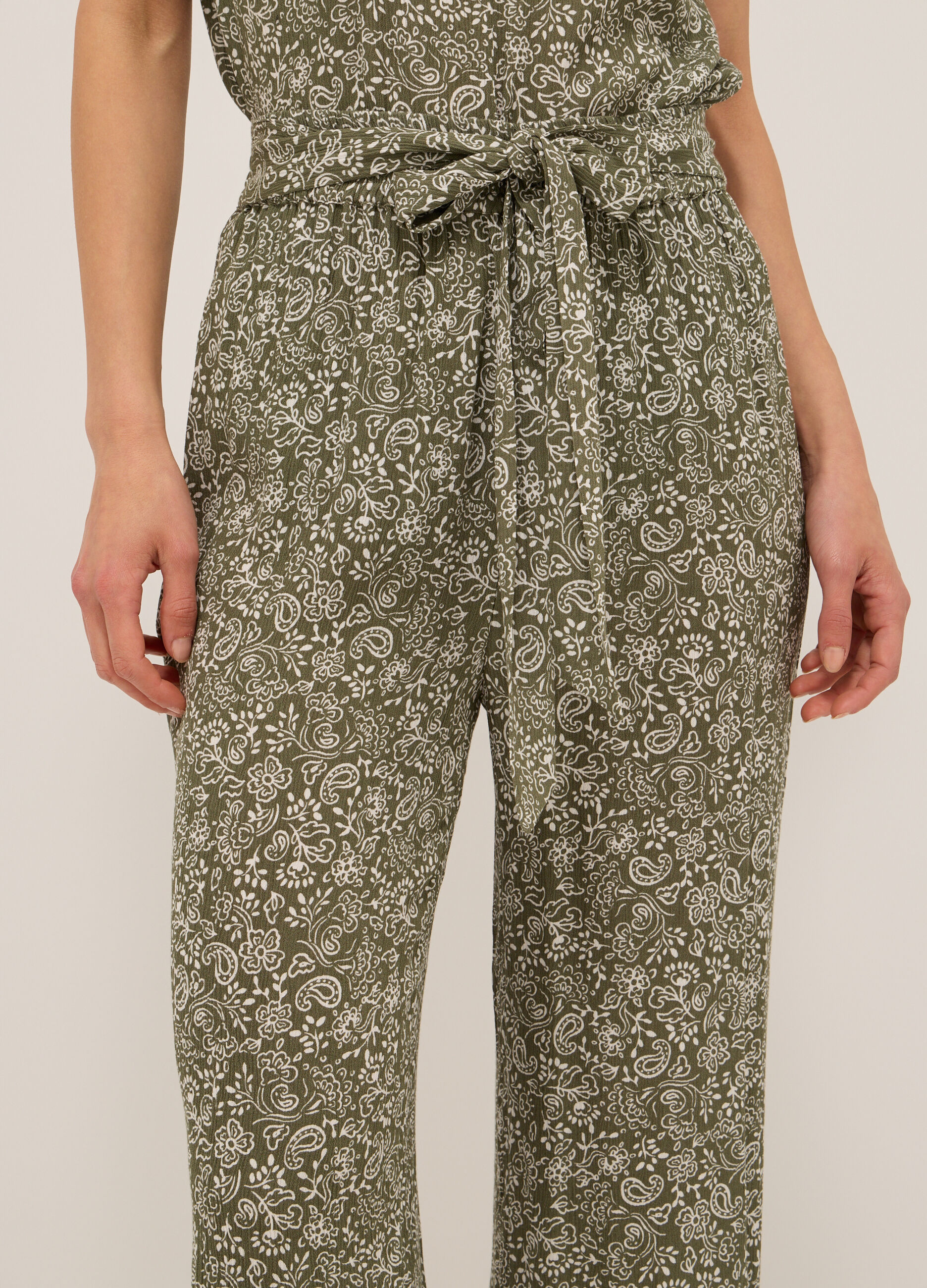 Pantaloni in pura viscosa creponne donna_2