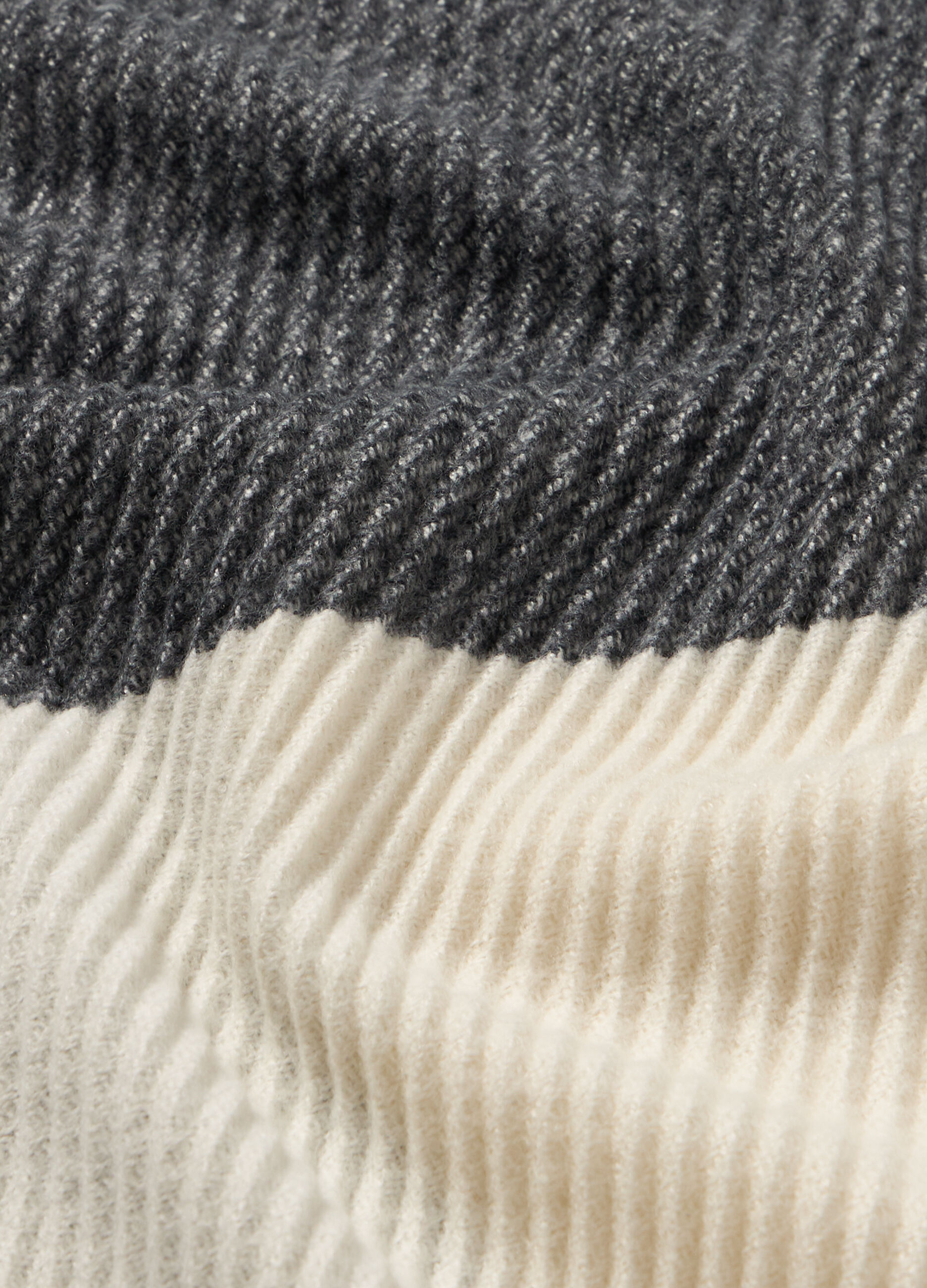 Sciarpa con motivo a quadri donna_1