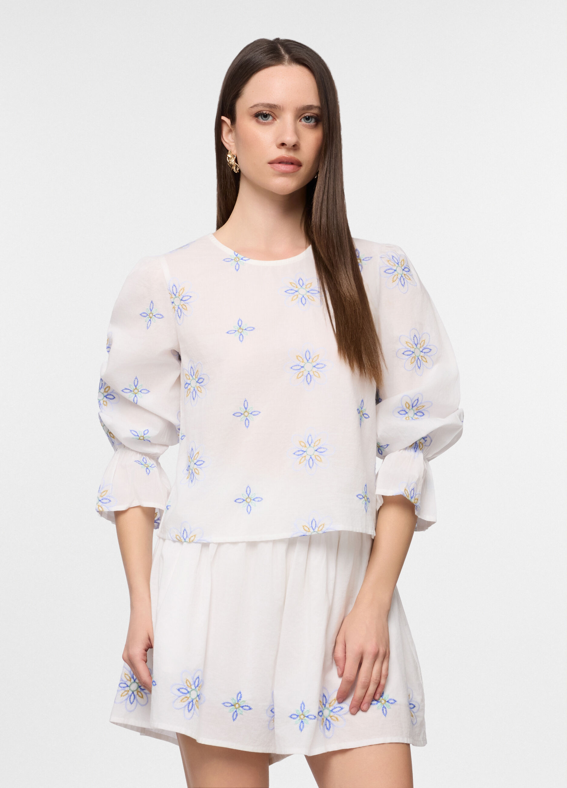 Blusa a girocollo in puro cotone donna_0