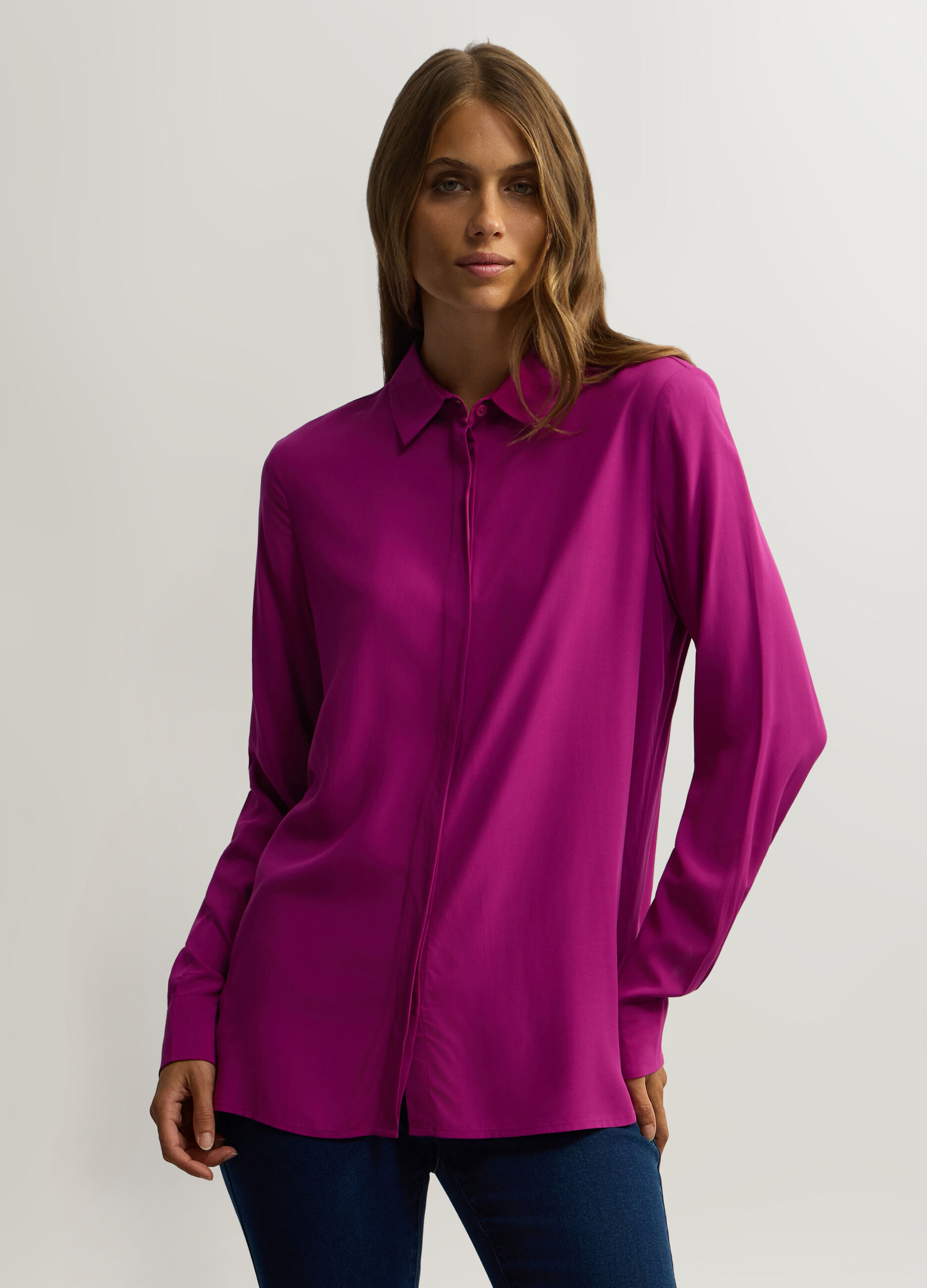 Camicia Fit Regular con colletto alla francese donna _0