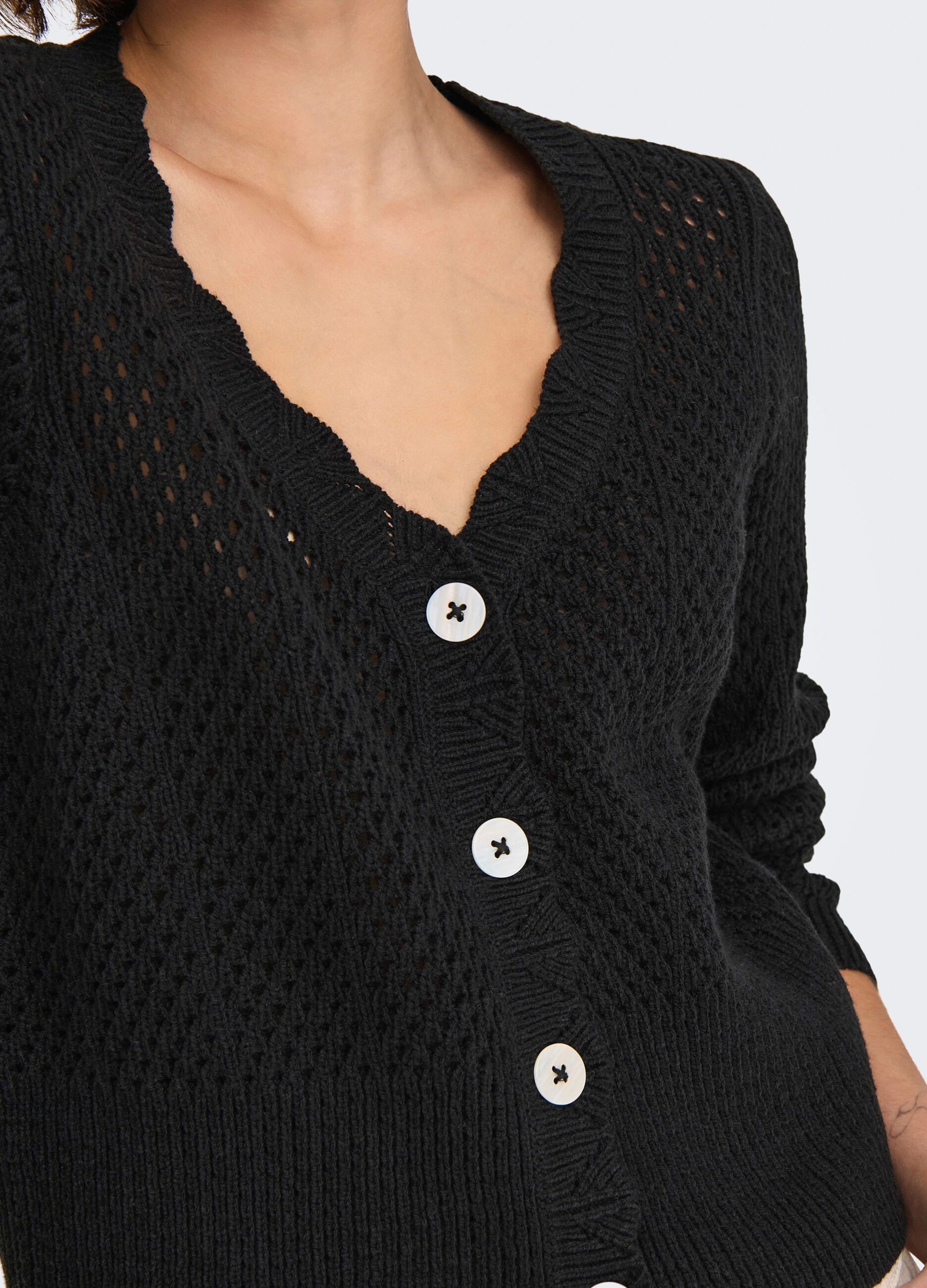 Cardigan tricot con lavorazione traforata donna_4