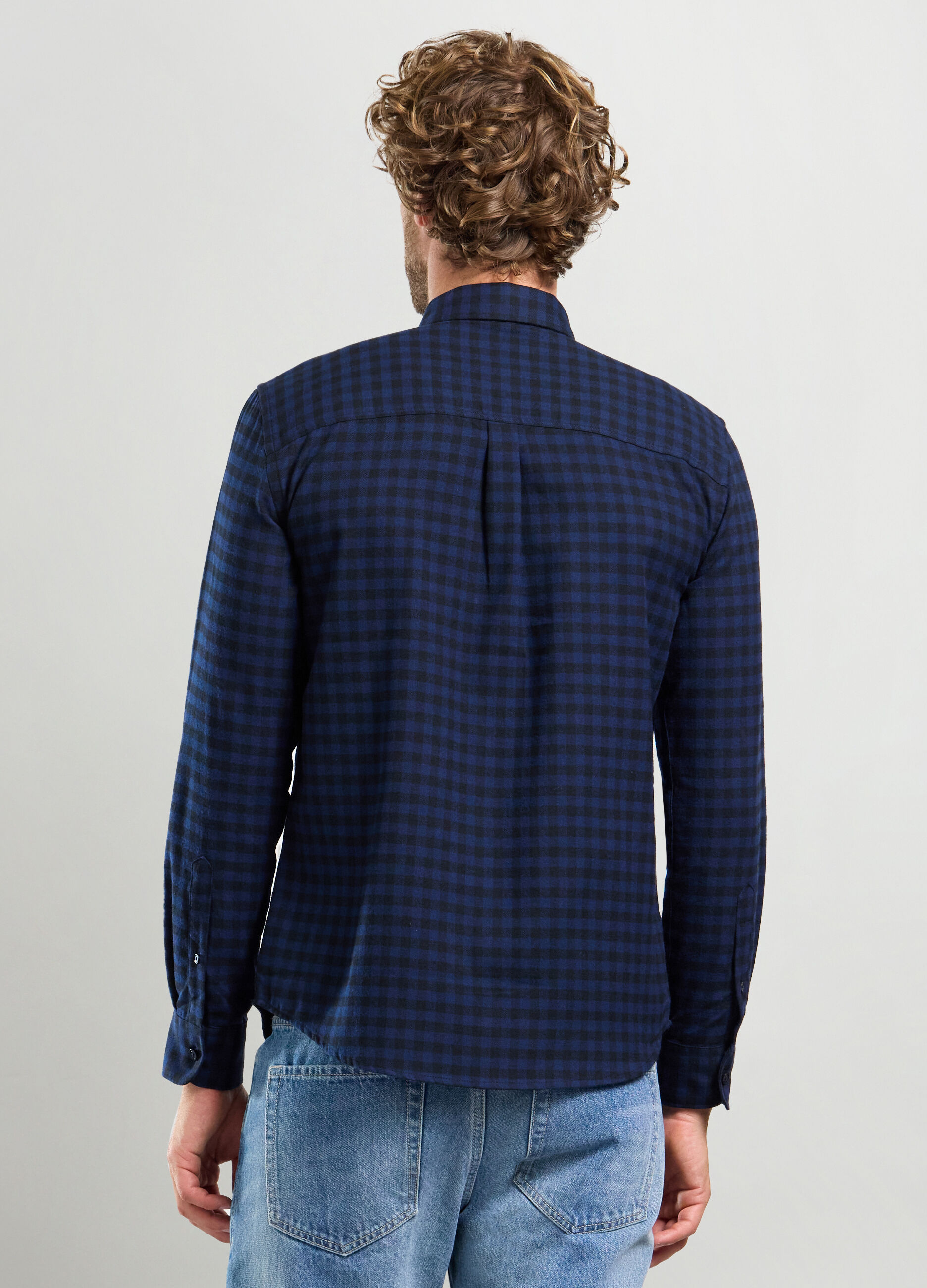 Camicia regular fit con colletto button-down in flanella uomo_1
