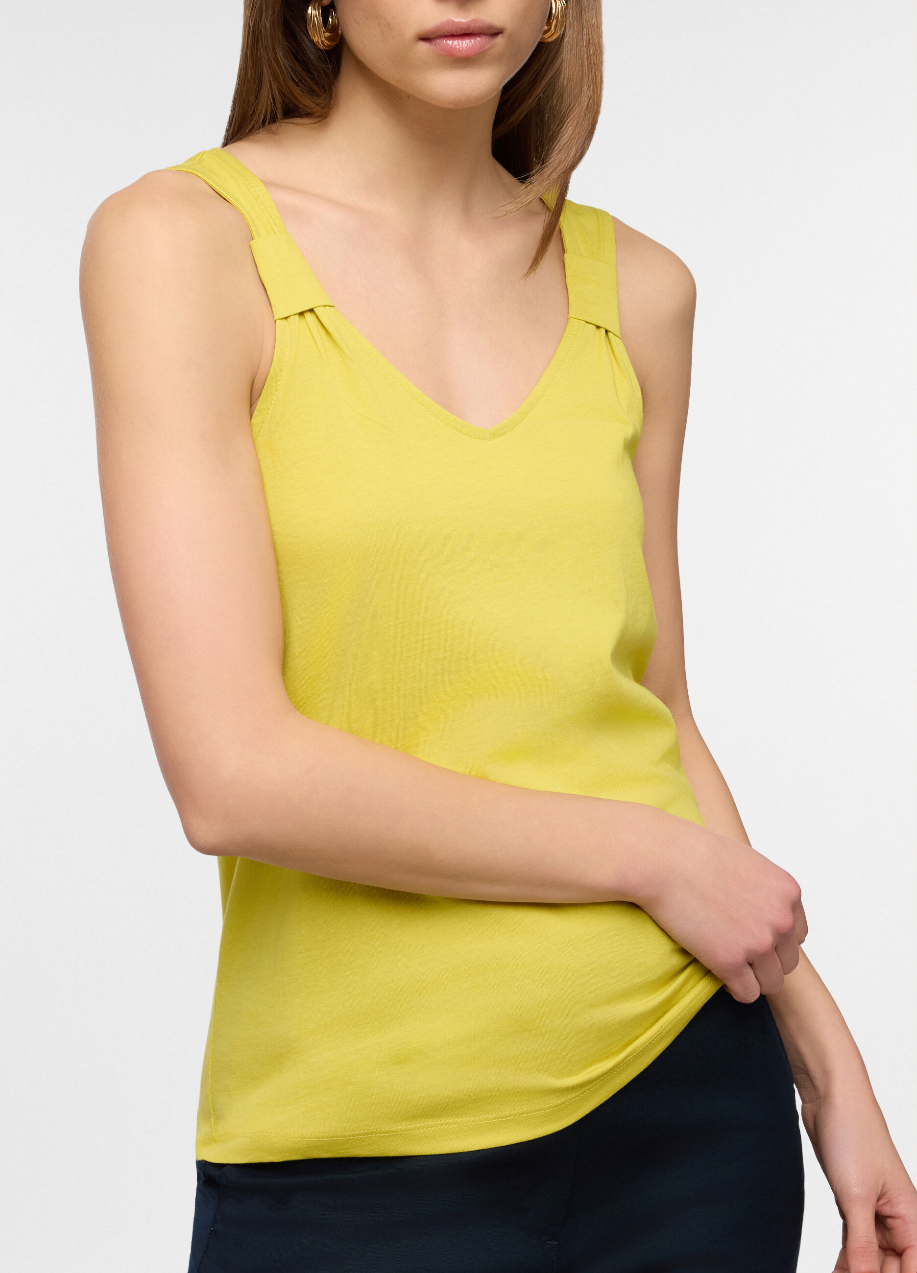 Canotta con scollo a V donna_2