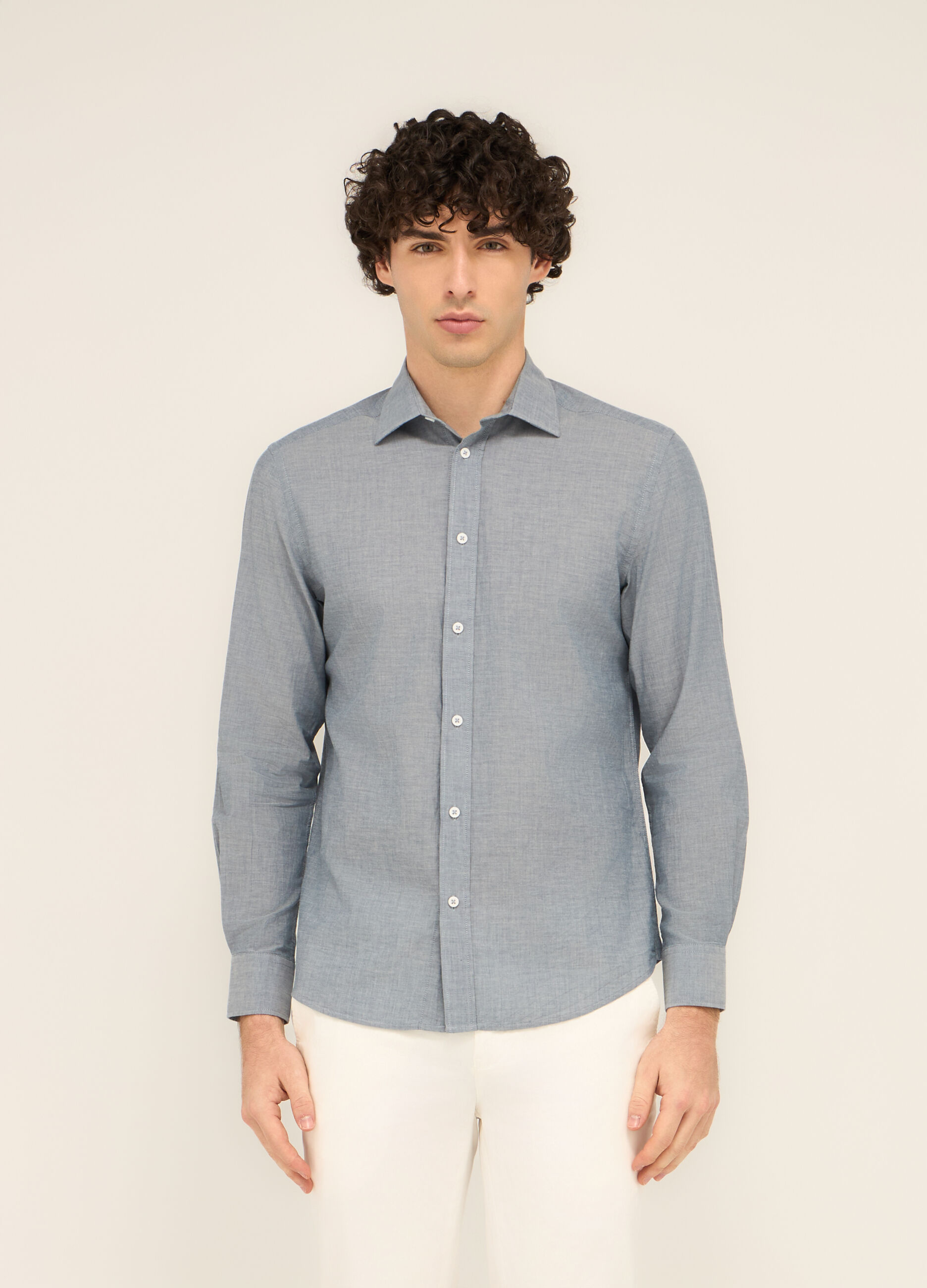 Camicia regular fit in tela di puro cotone uomo_0