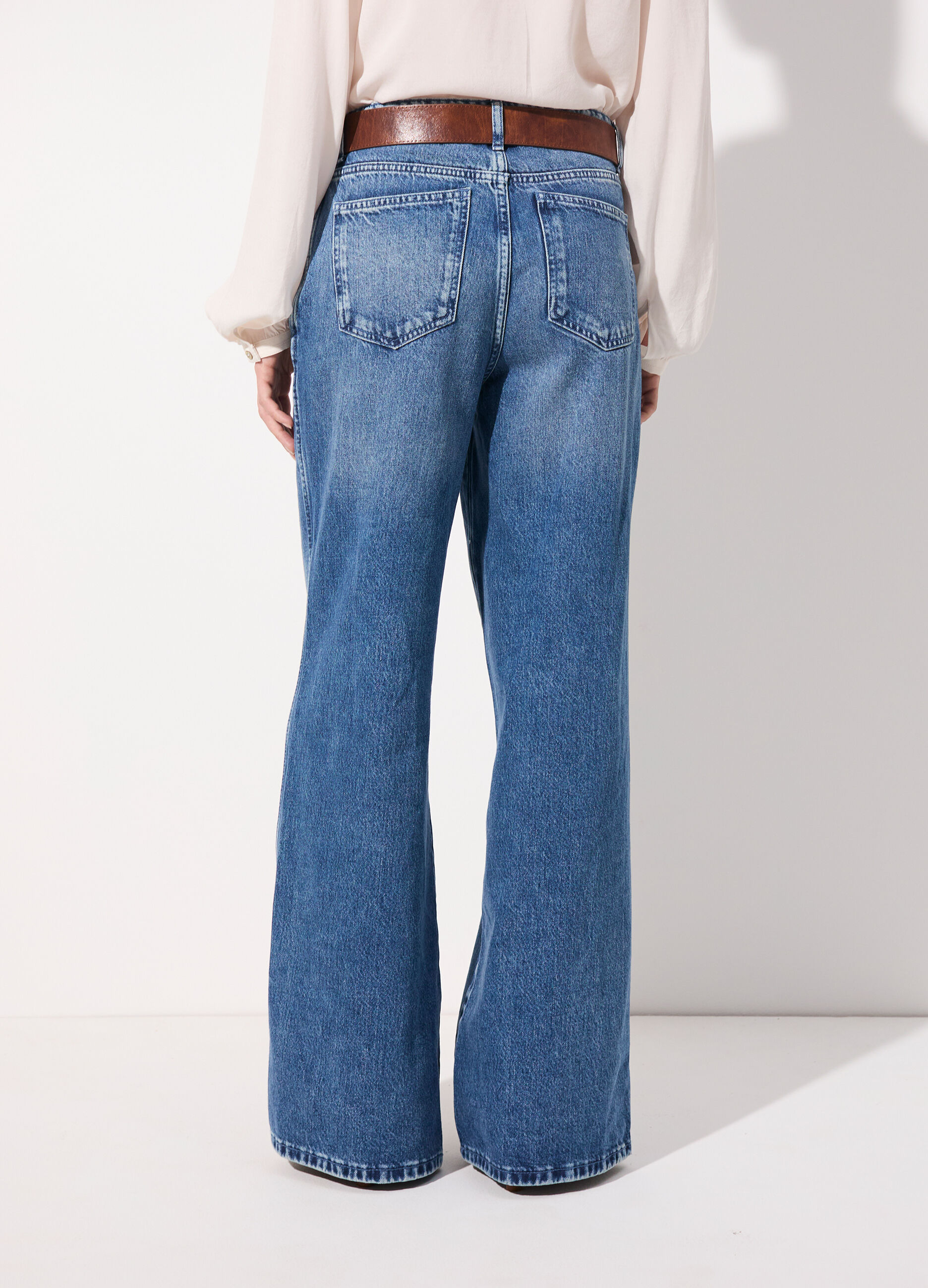 Pantalone denim flare fit donna_2