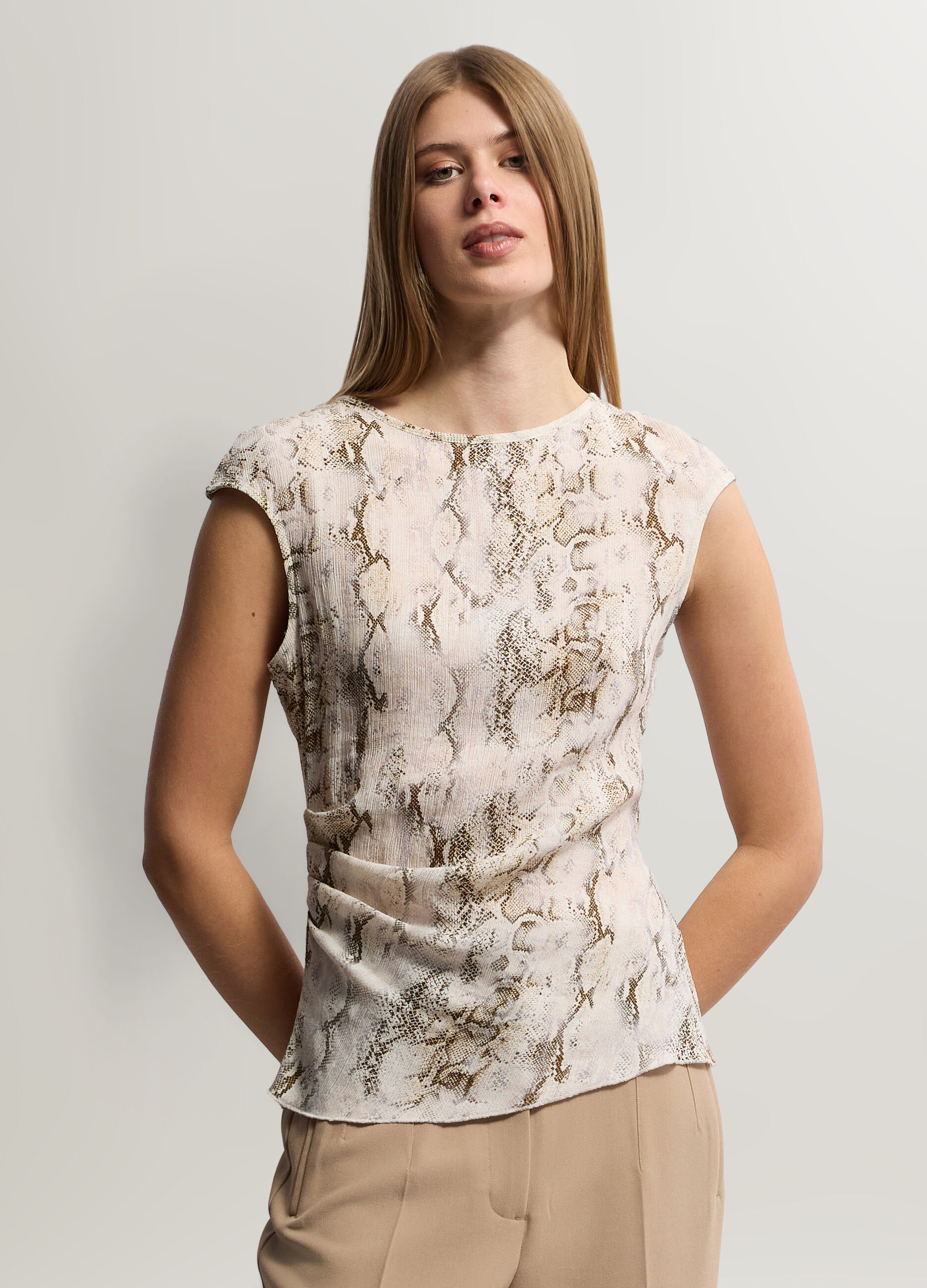 Blusa Fit Regular girocollo in poli viscosa donna_0