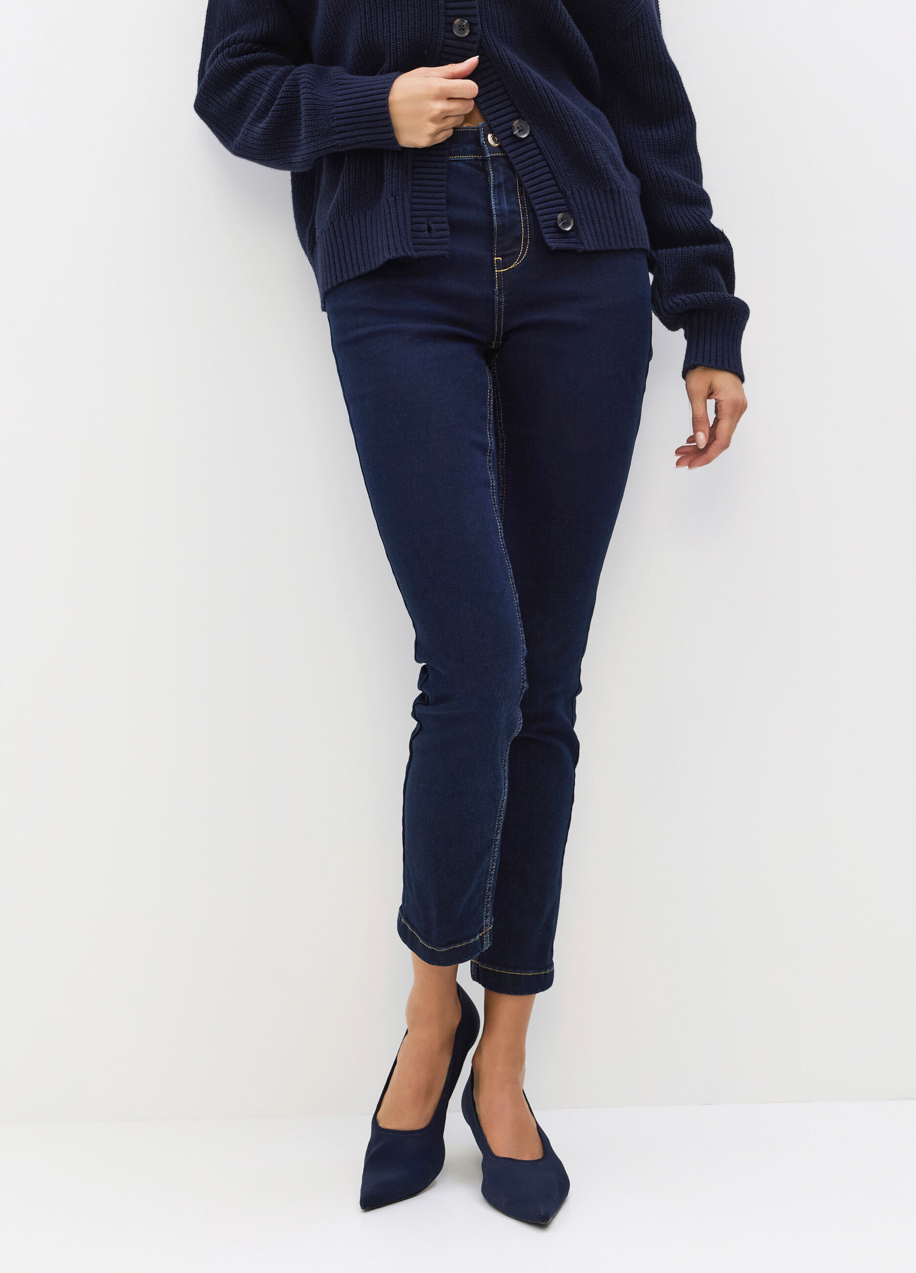 Pantaloni Slim Fit in denim stretch misto cotone donna_2