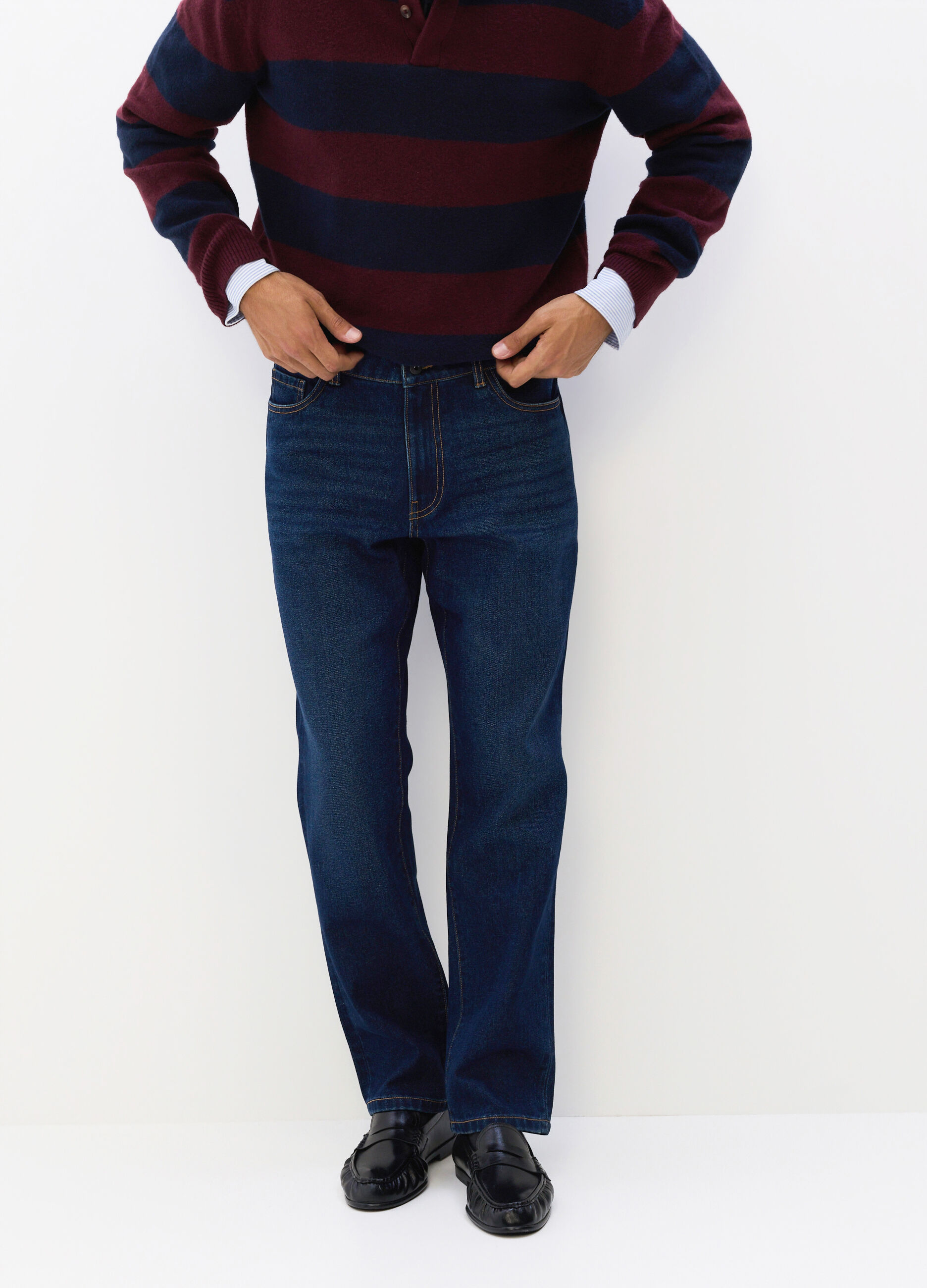 Jeans regular fit in denim misto cotone uomo_2
