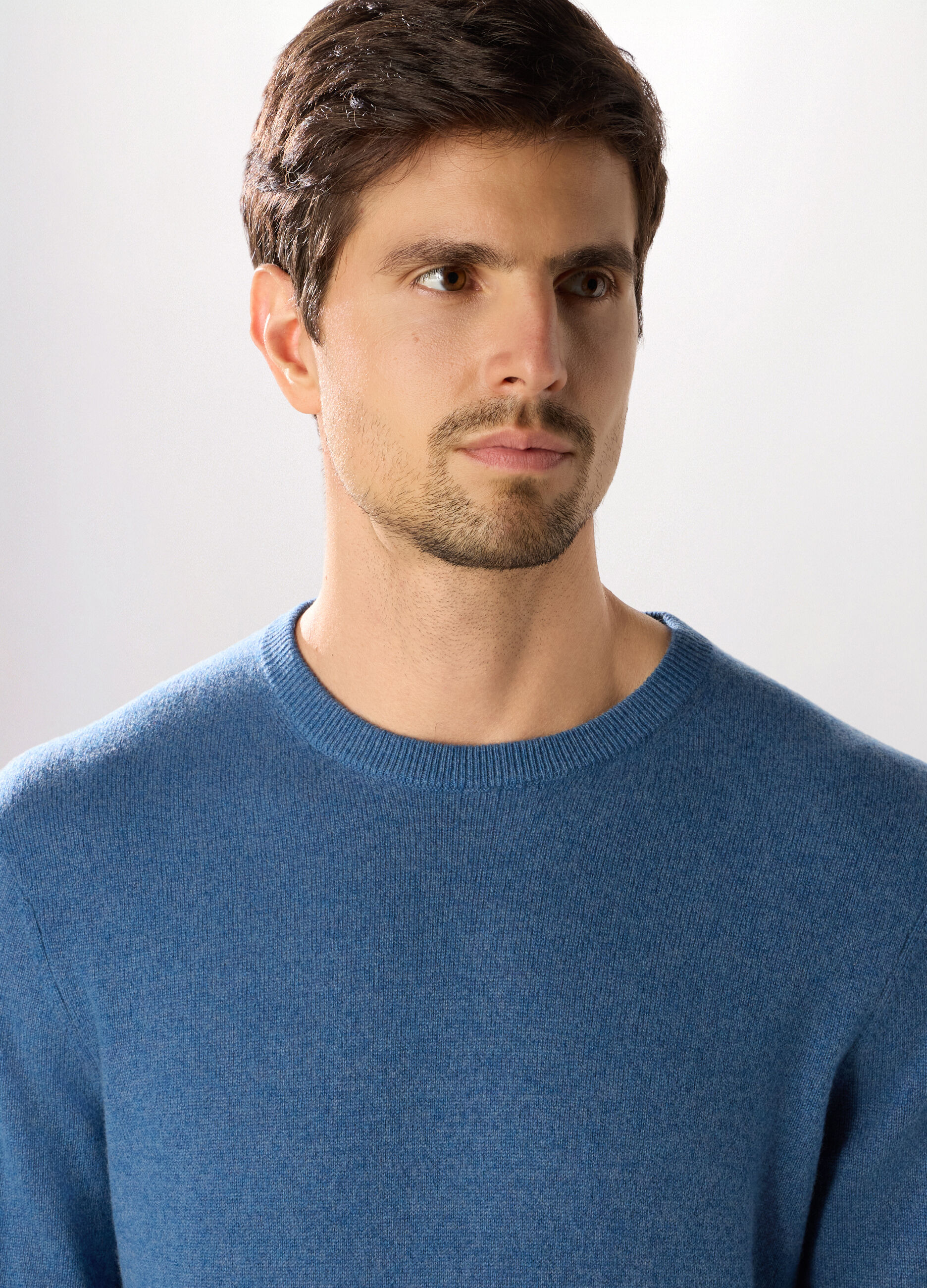 Maglione girocollo in cashmere uomo_2