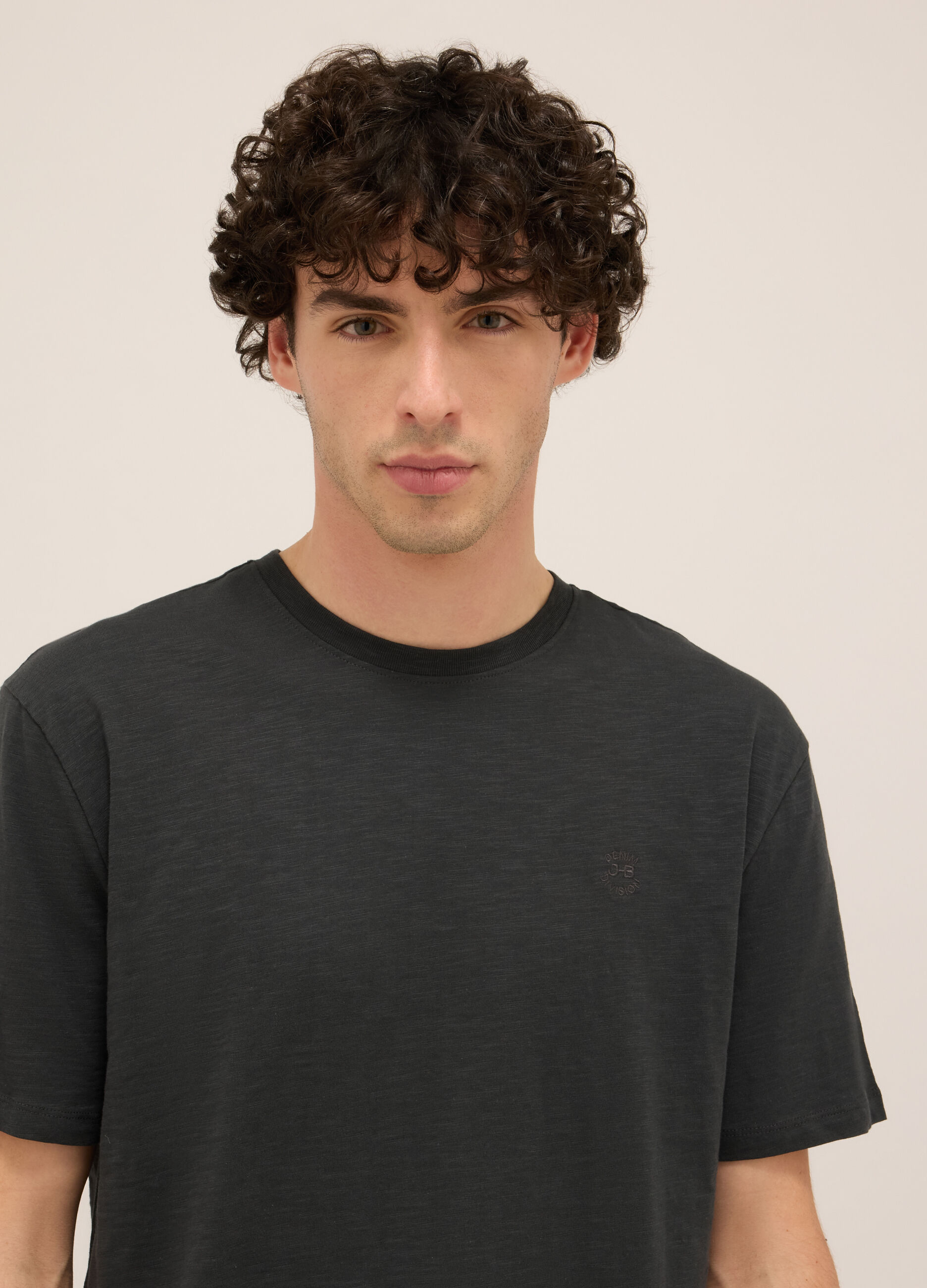 T-shirt girocollo in puro cotone mélange uomo_2