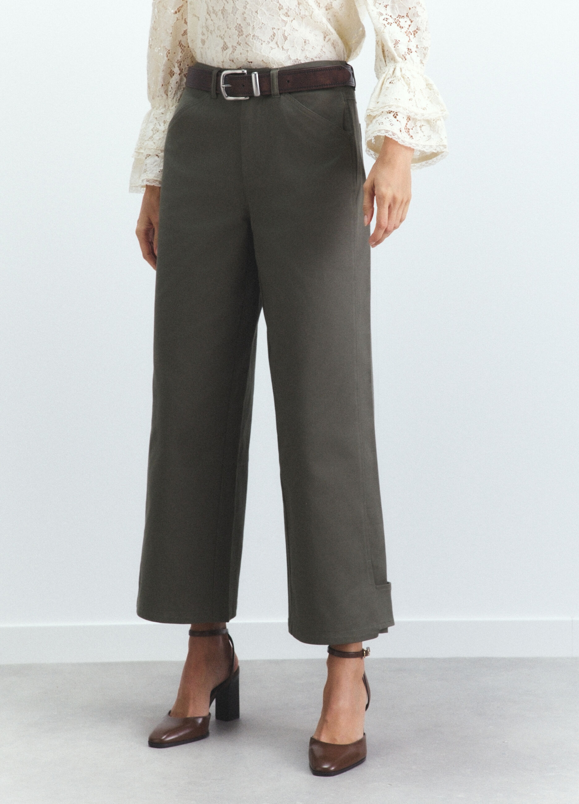 Pantaloni Fit Over in Twill di cotone stretch donna_1