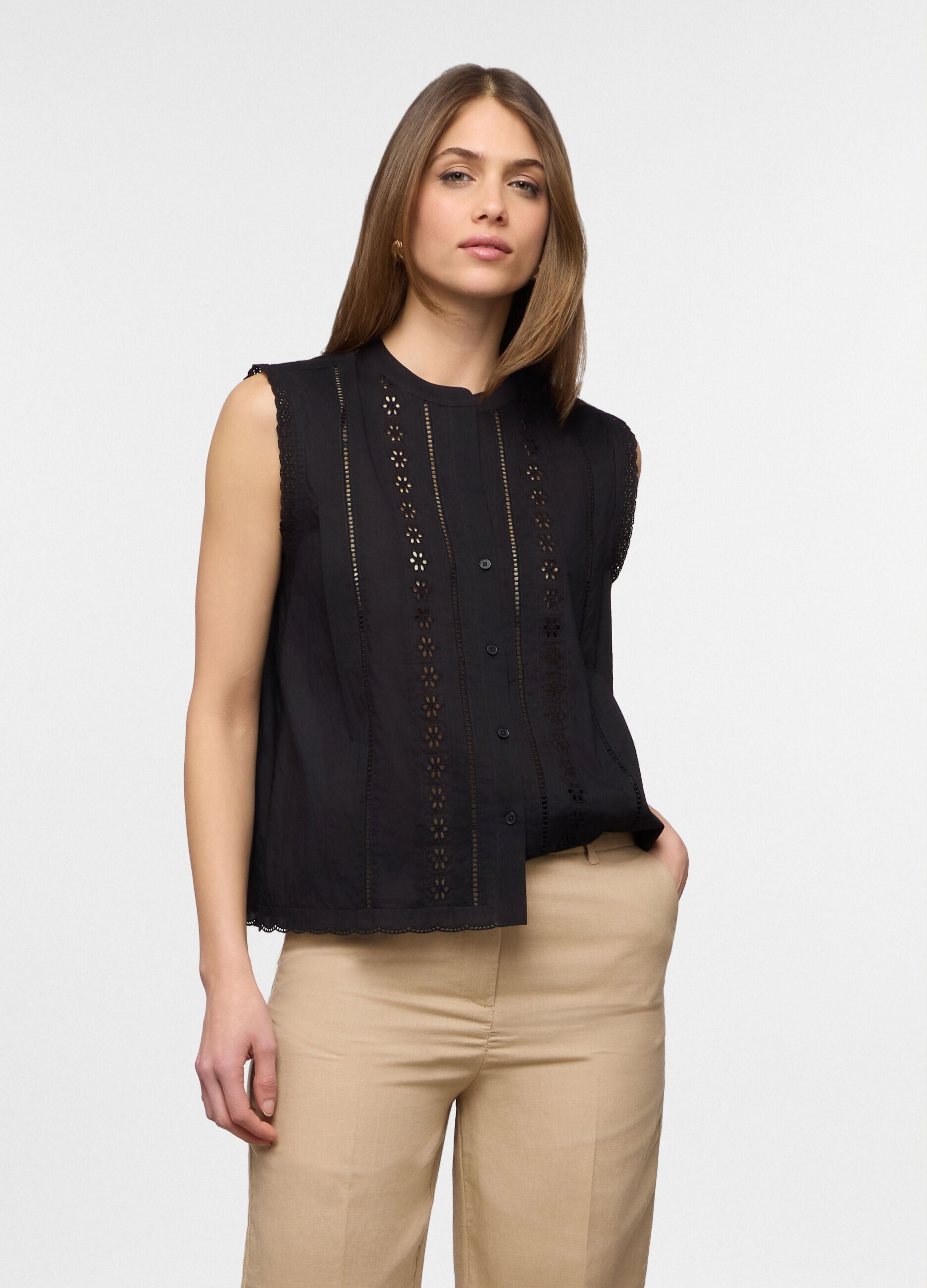 Camicia fit regular con scollo rotondo in puro cotone donna_0