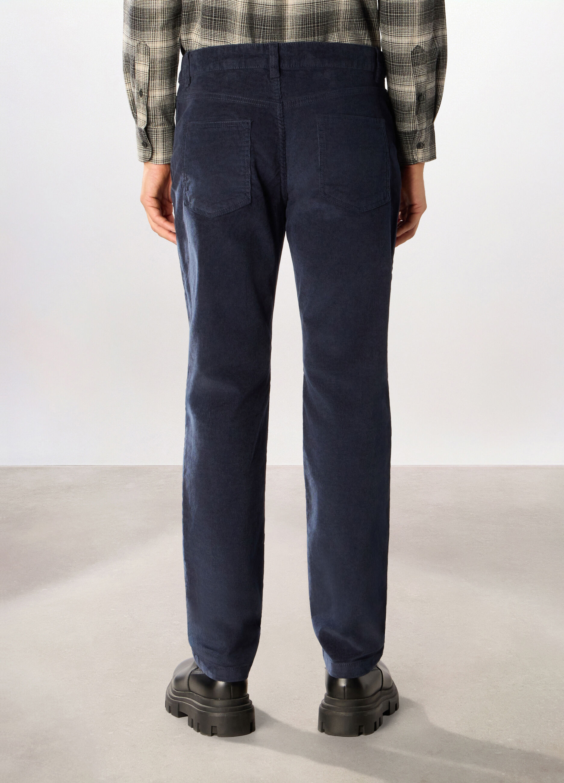 Pantalone 5 tasche in velluto a coste uomo_1