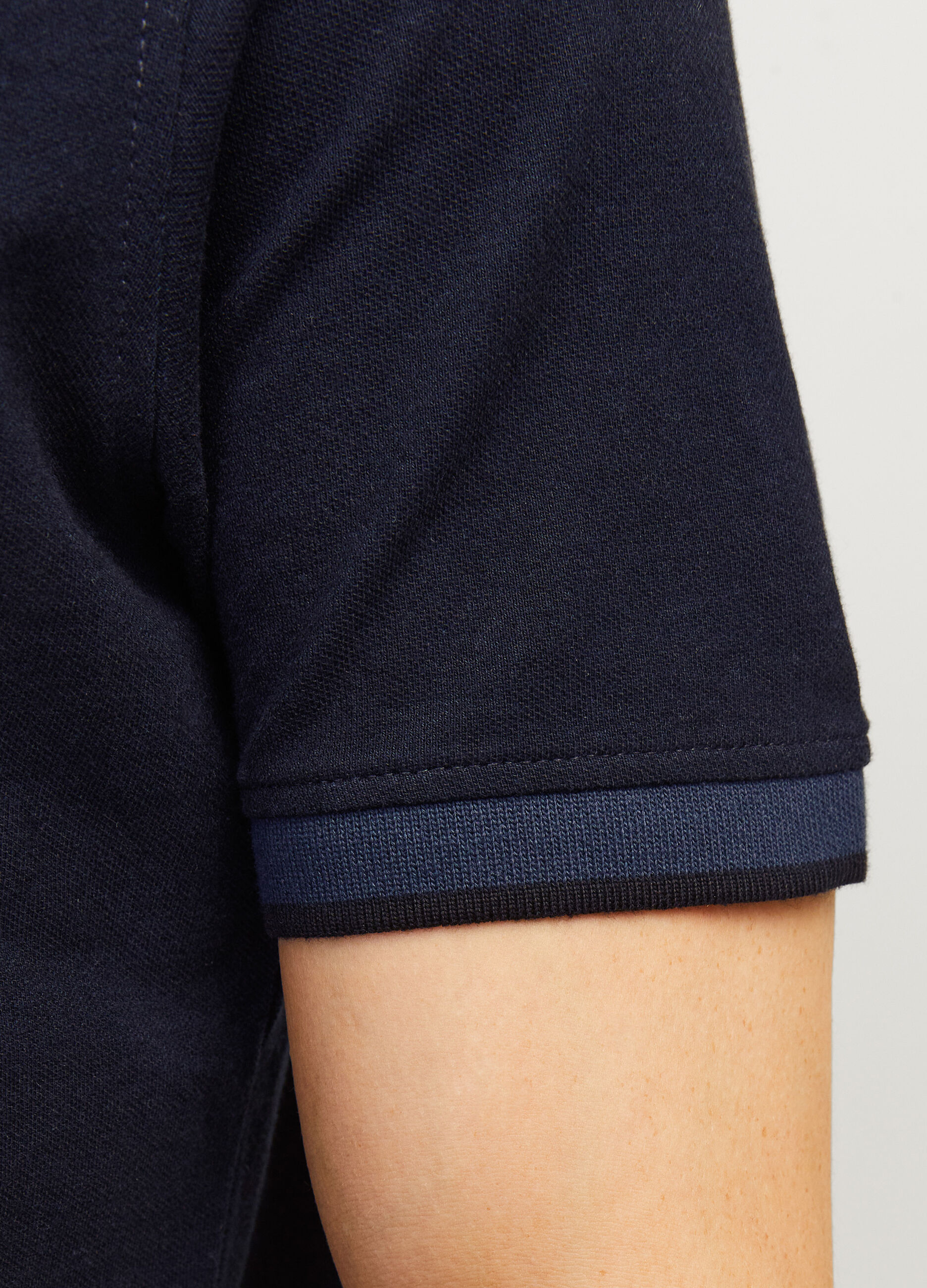 Polo slim fit con dettagli a contrasto uomo_4