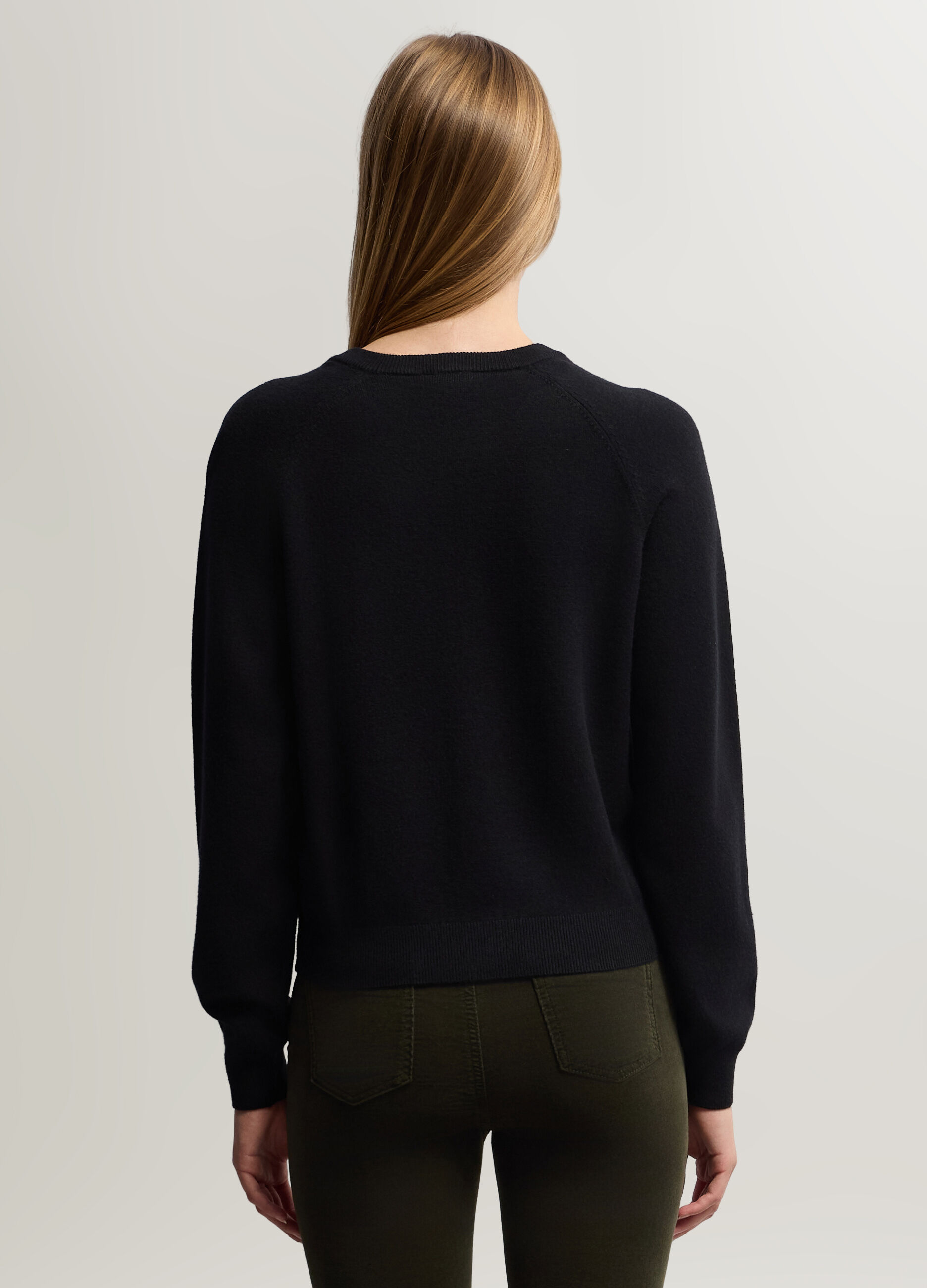 Cardigan girocollo in maglia rasata donna_1