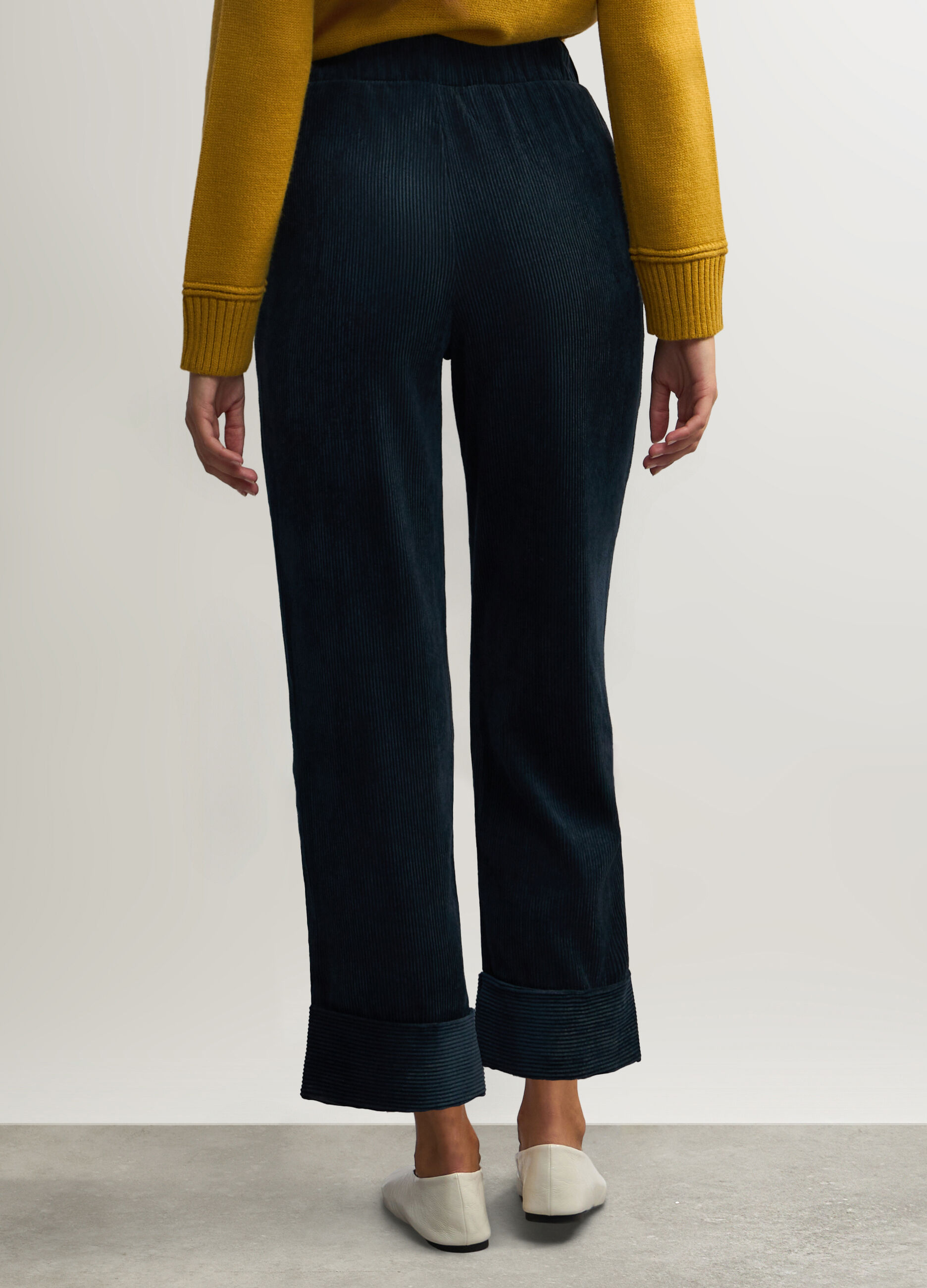 Pantaloni Straight Fit in velluto a coste donna_2