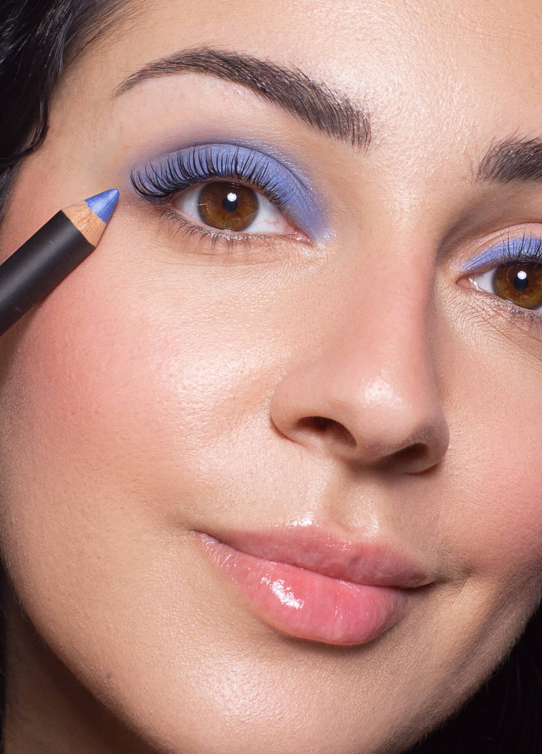 Jumbo Eyeshadow - Astra Make-Up_1