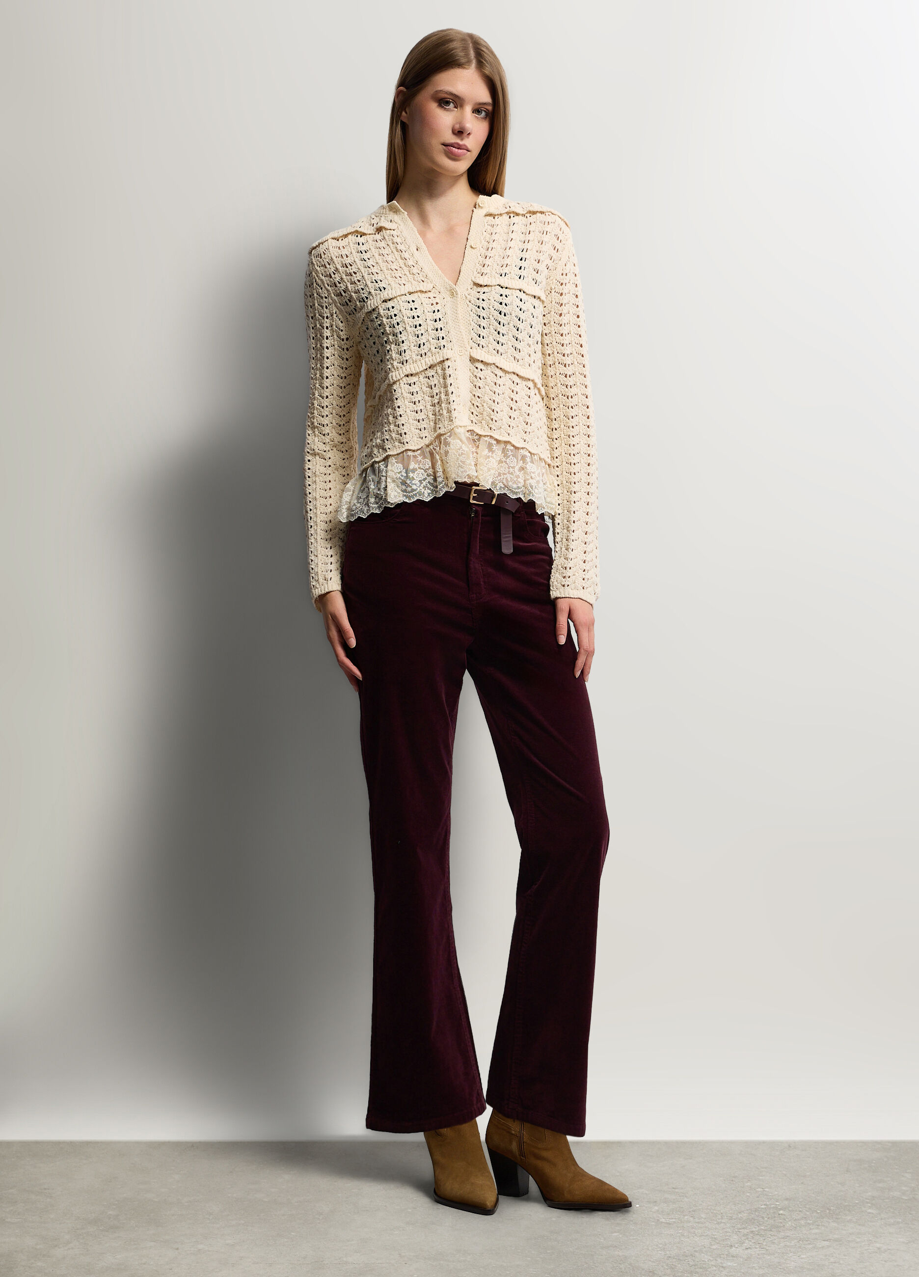 Pantaloni Flare Fit in costina di velluto stretch donna_0