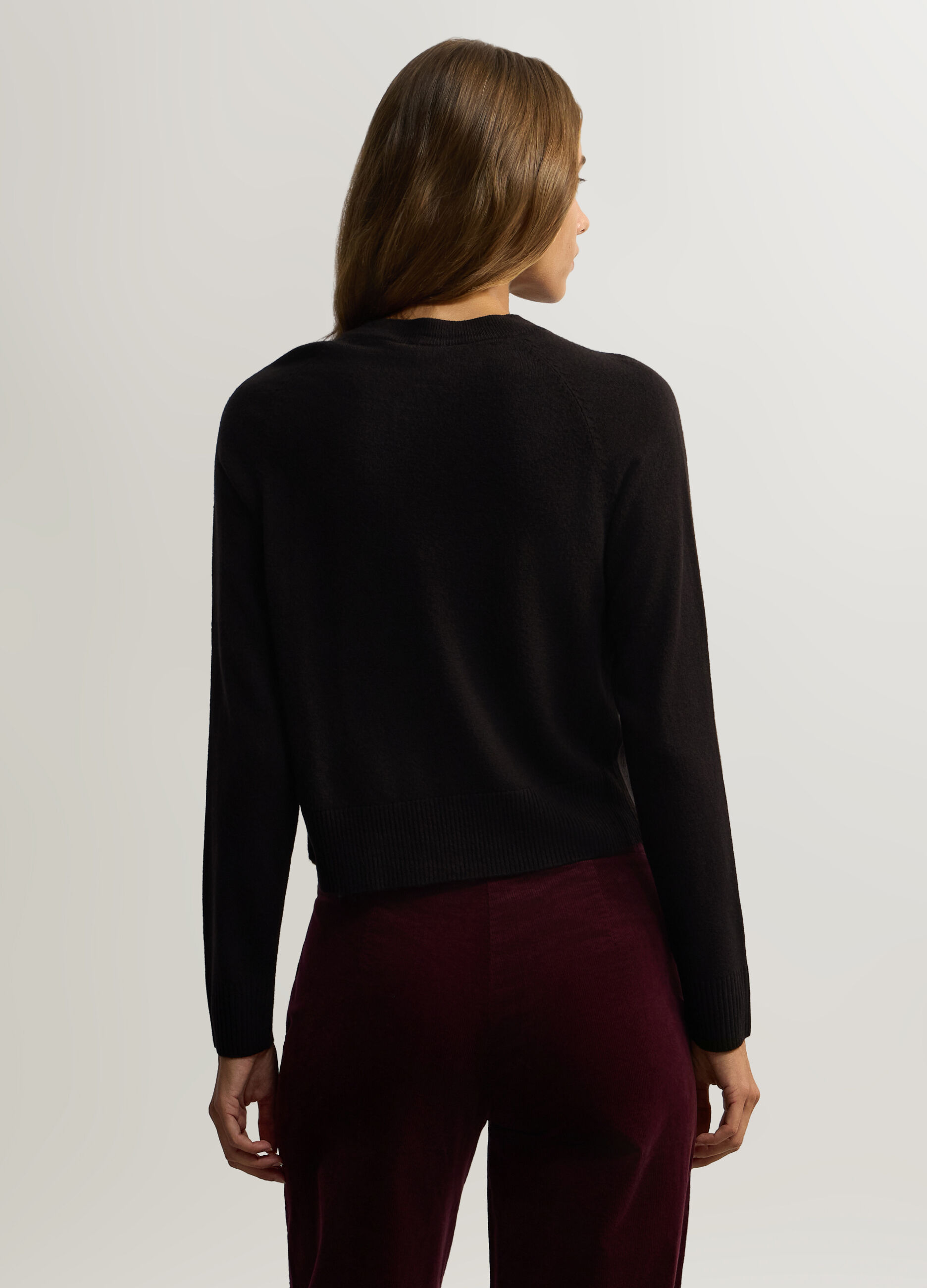 Cardigan girocollo in maglia rasata donna_1