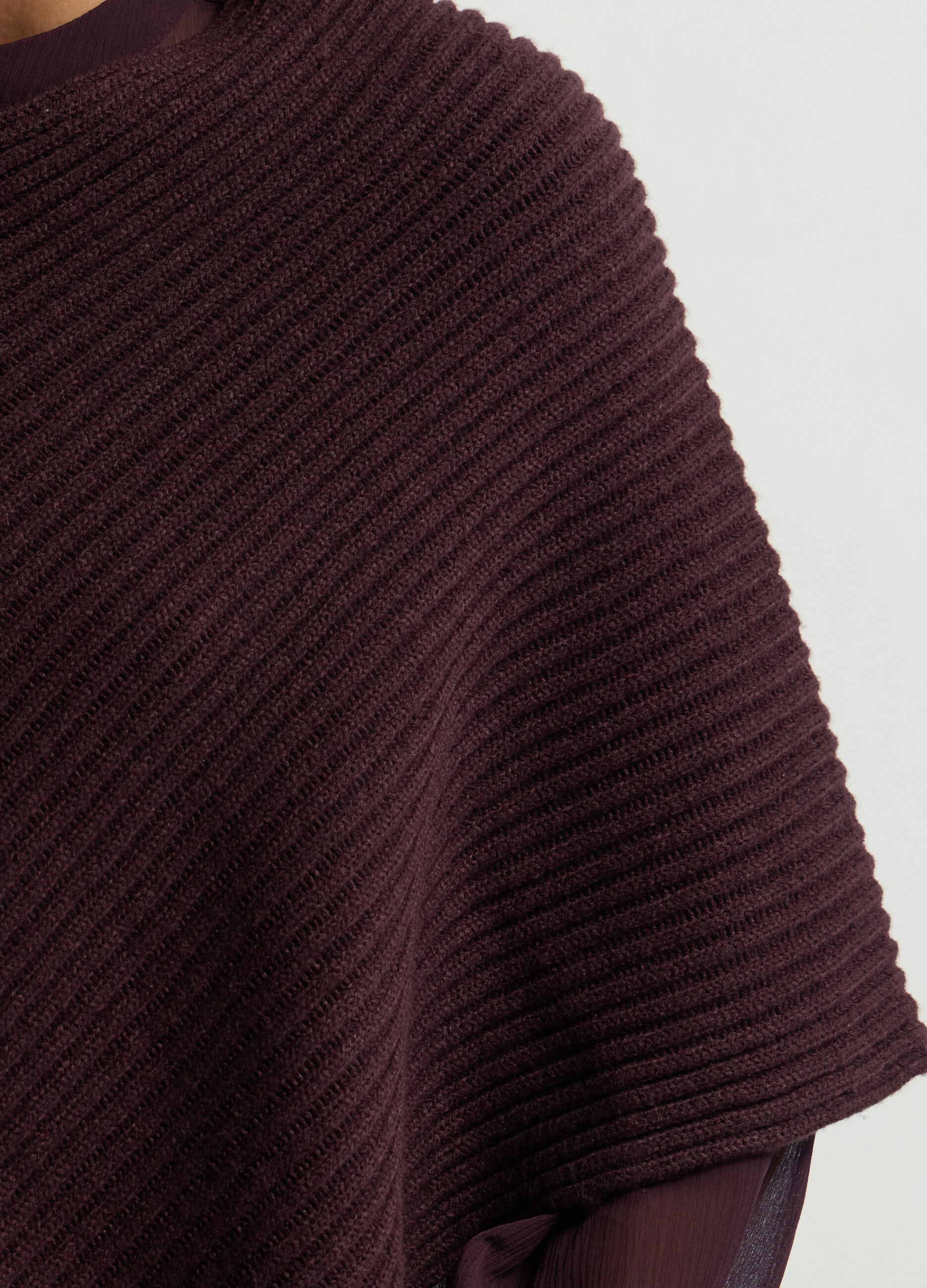 Poncho girocollo in costina donna_2