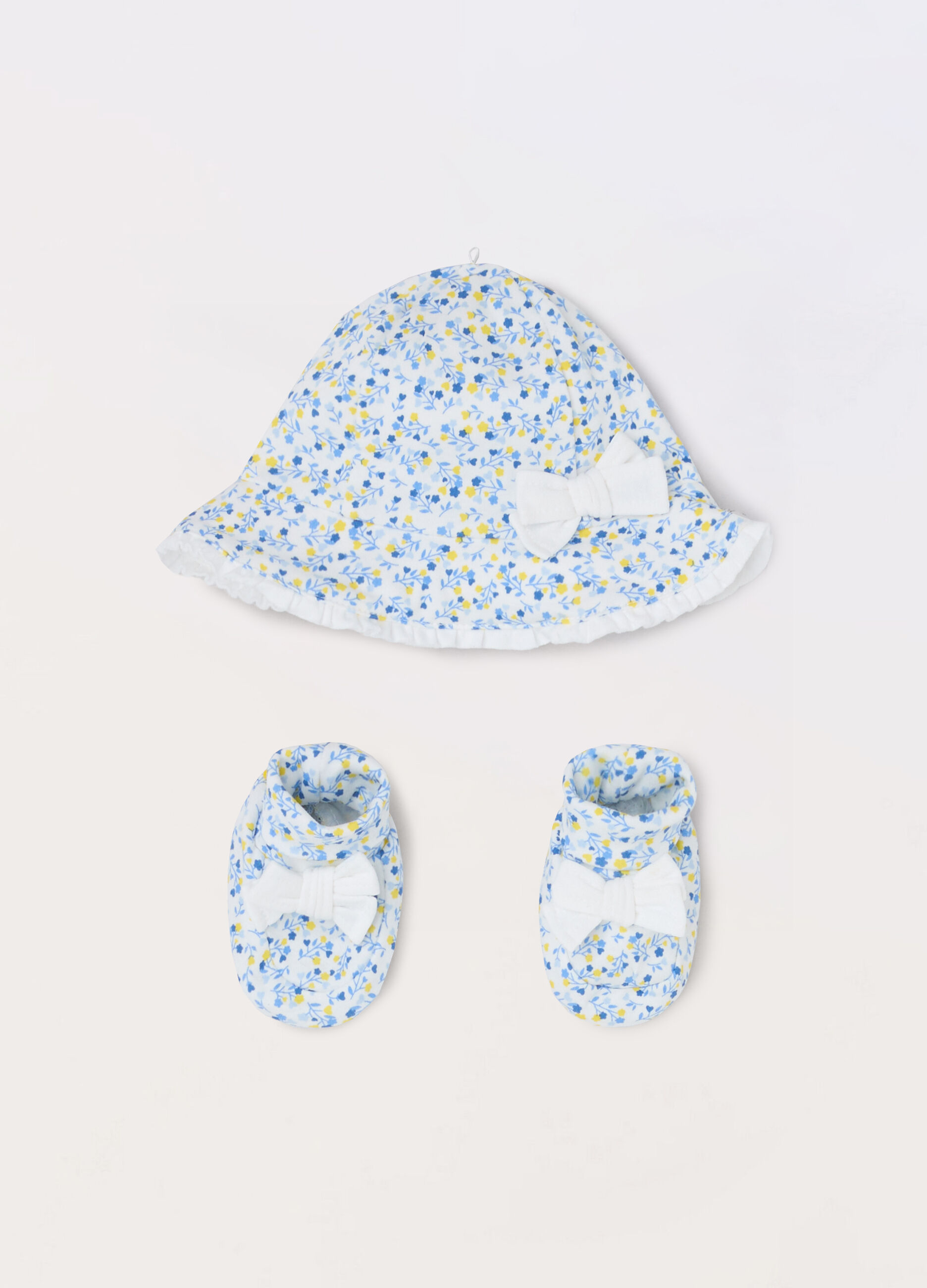 Set berretto + scarpine in interlock di puro cotone neonata_0