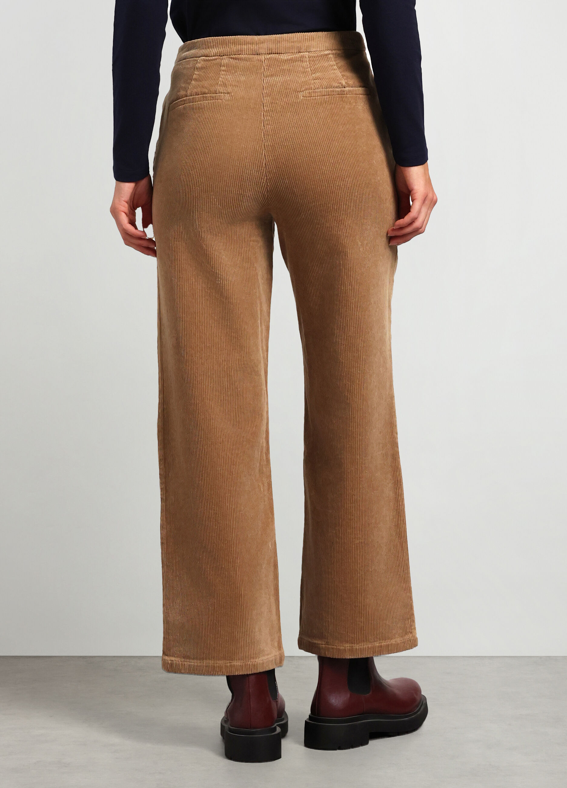 Pantaloni in costina di velluto donna_1