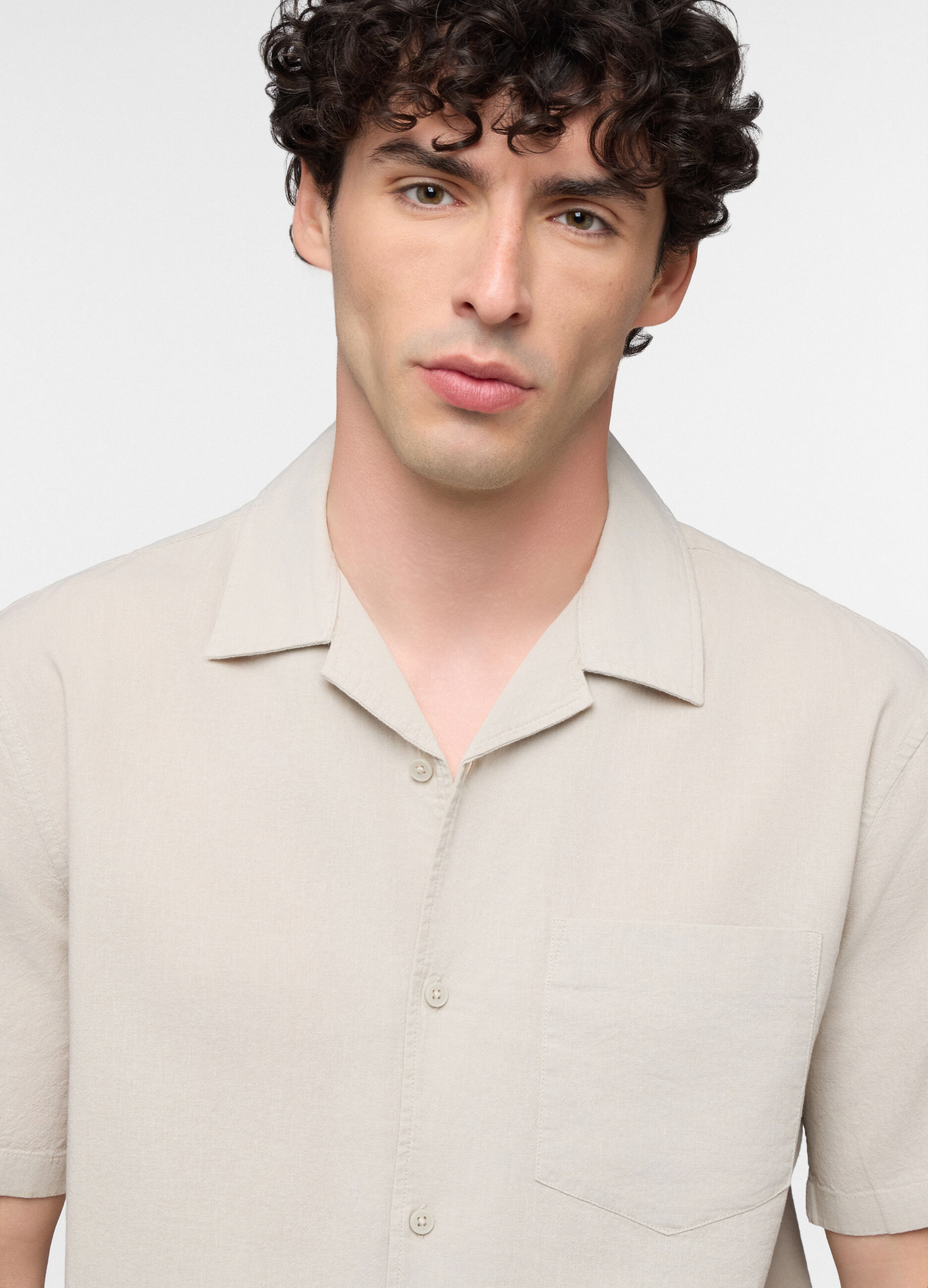 Camicia a maniche corte con taschino uomo_2