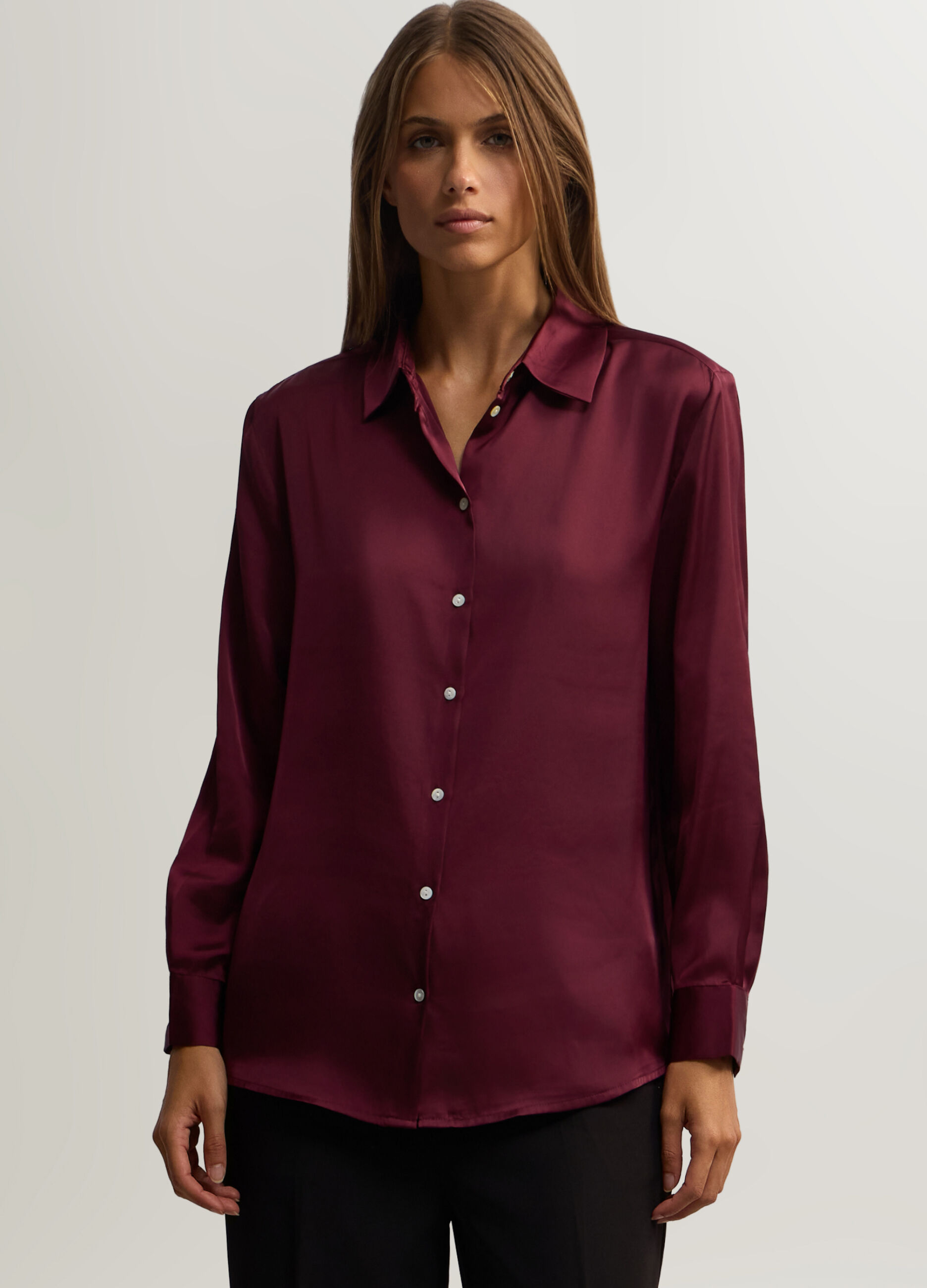 Camicia Fit Over con colletto alla francese donna _0
