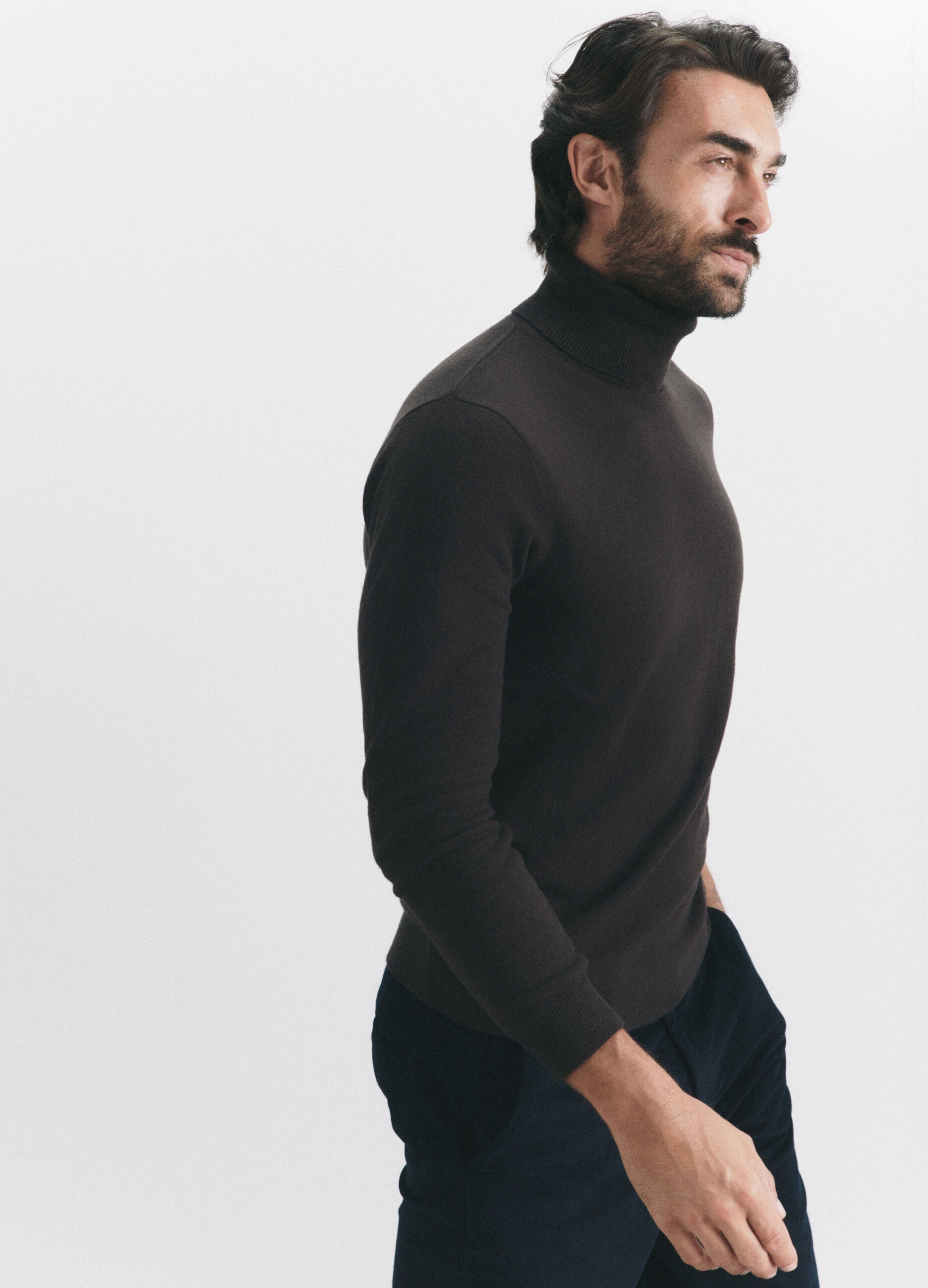 Maglione a collo alto in lambswool uomo_2