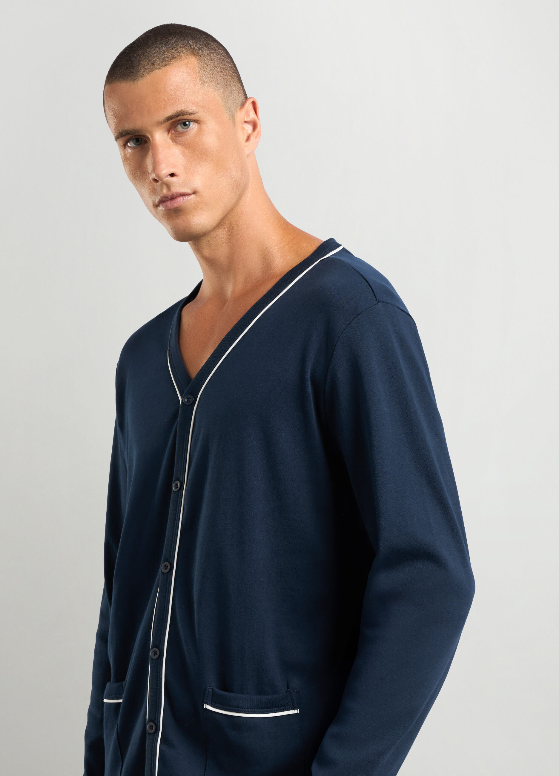 Set pigiama lungo scollo a V in interlock di puro cotone uomo_2