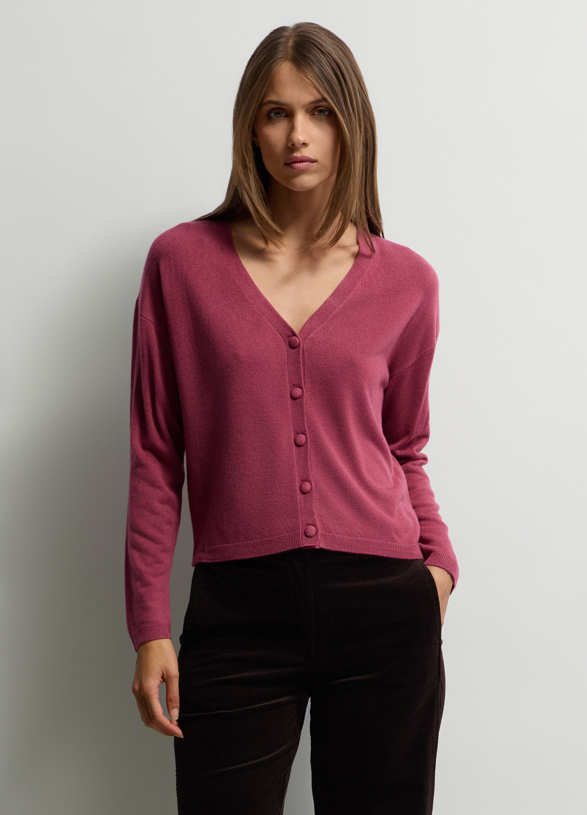 Cardigan con scollo a V rasato donna_0