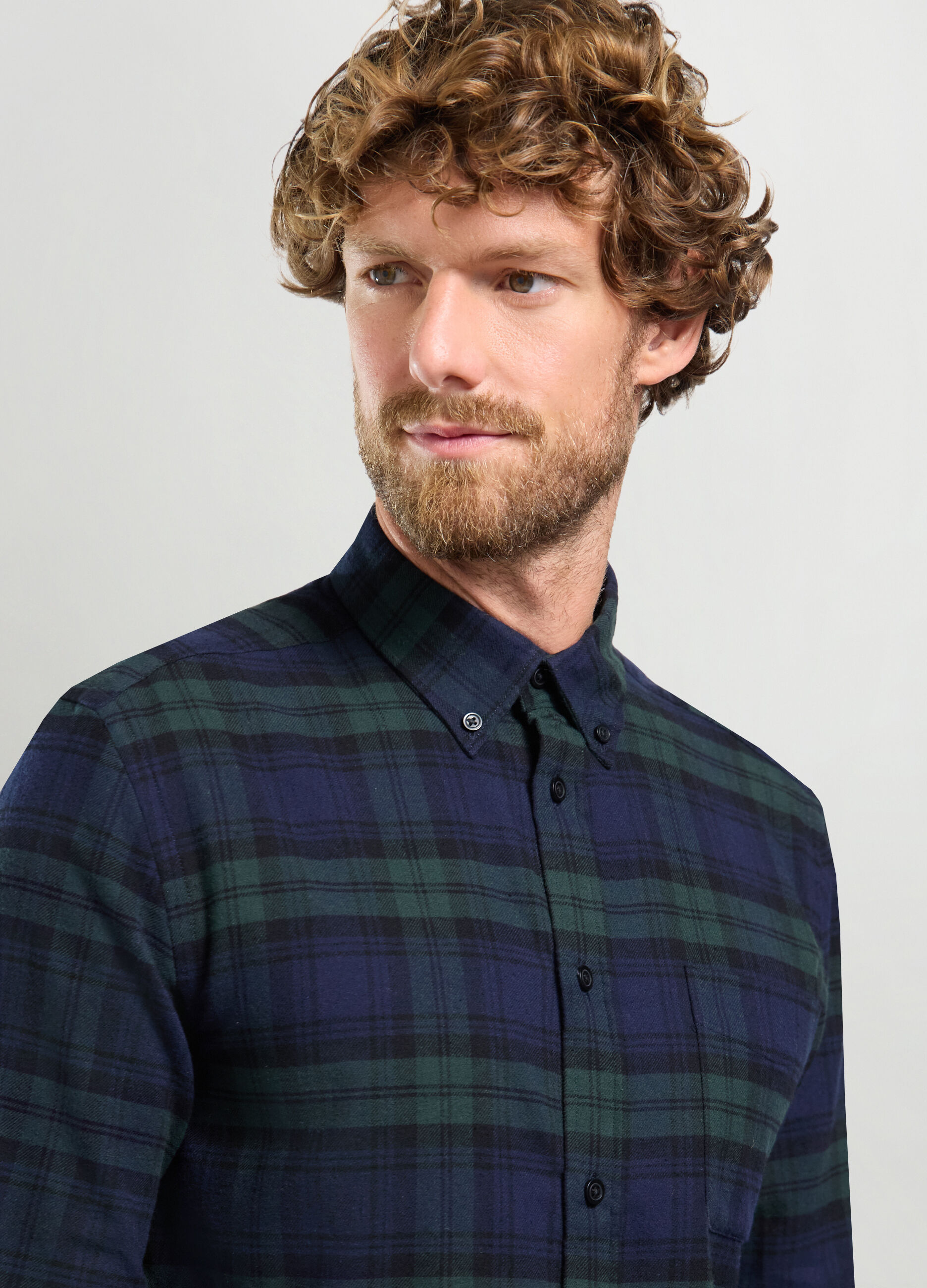 Camicia regular fit con colletto button-down in flanella uomo_2