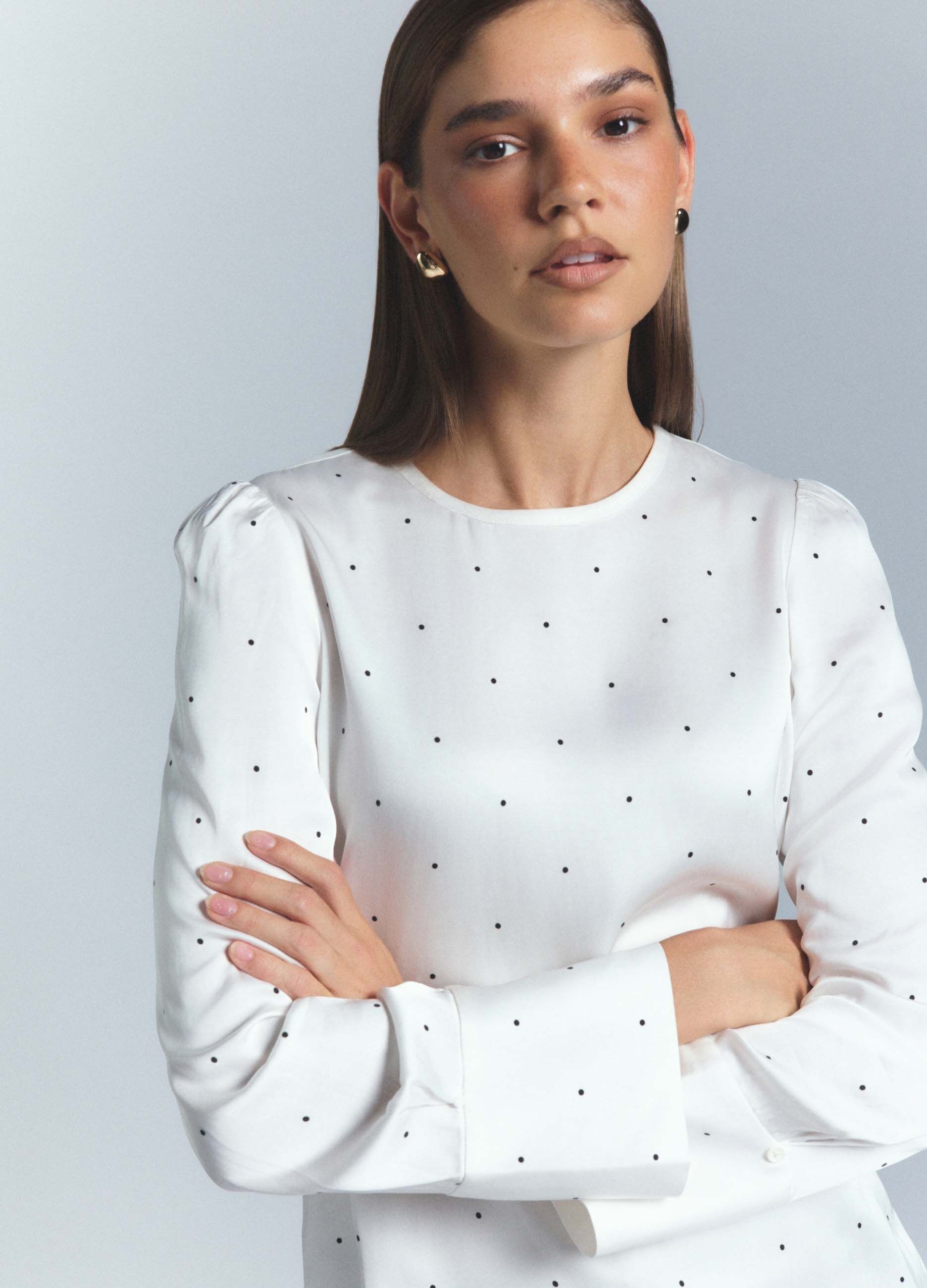 Blusa Fit Regular girocollo in raso di pura viscosa donna_4