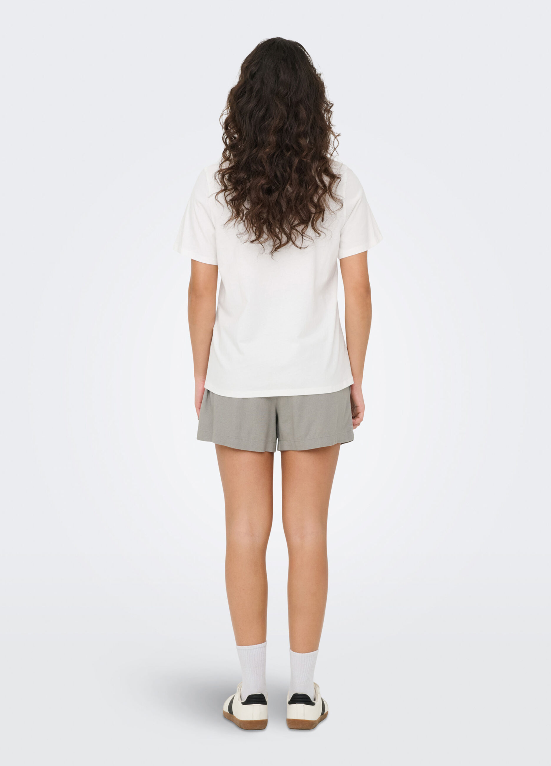 T-shirt a maniche corte donna_1