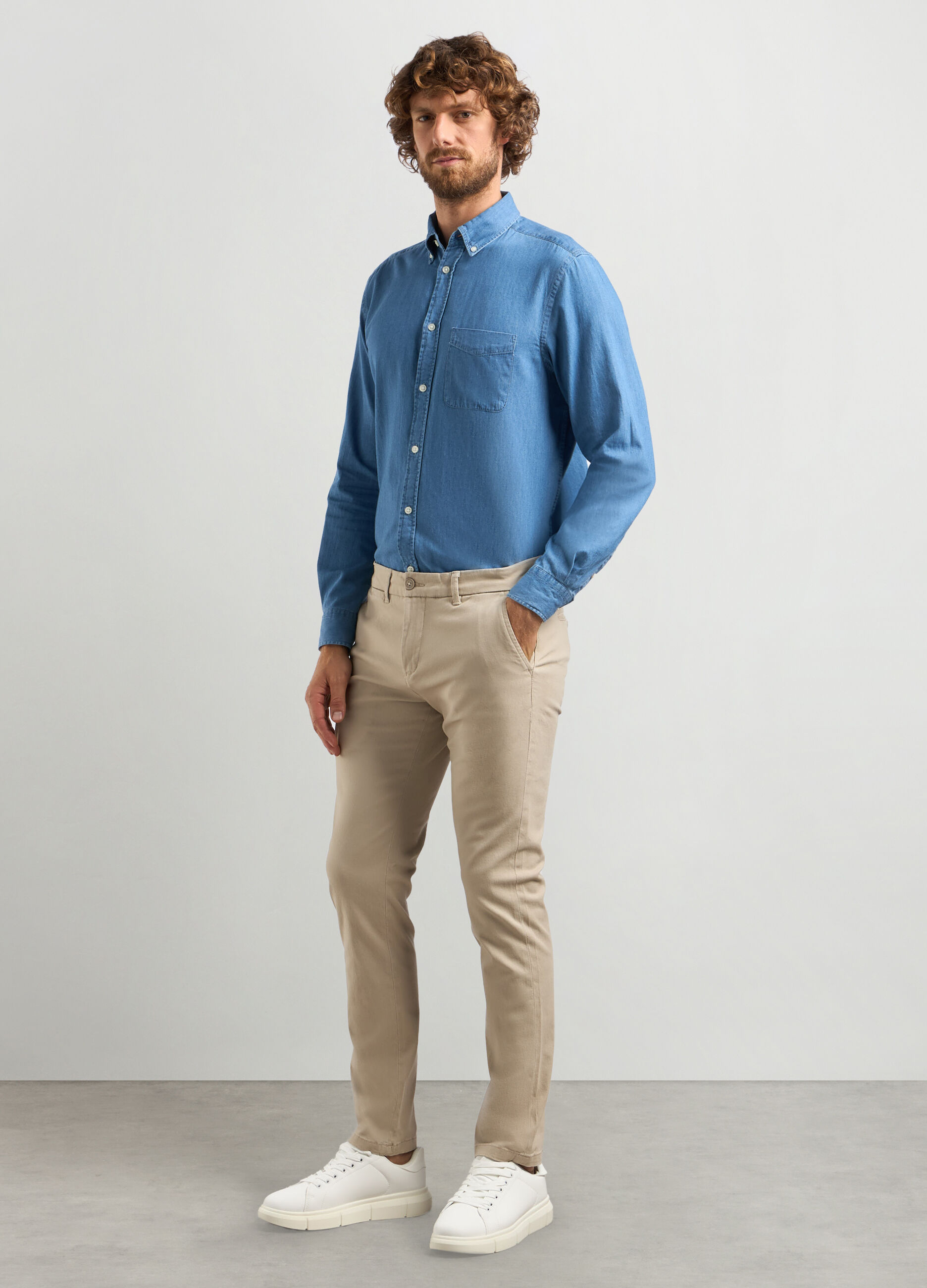 Pantaloni extra slim fit in twill stretch uomo_0