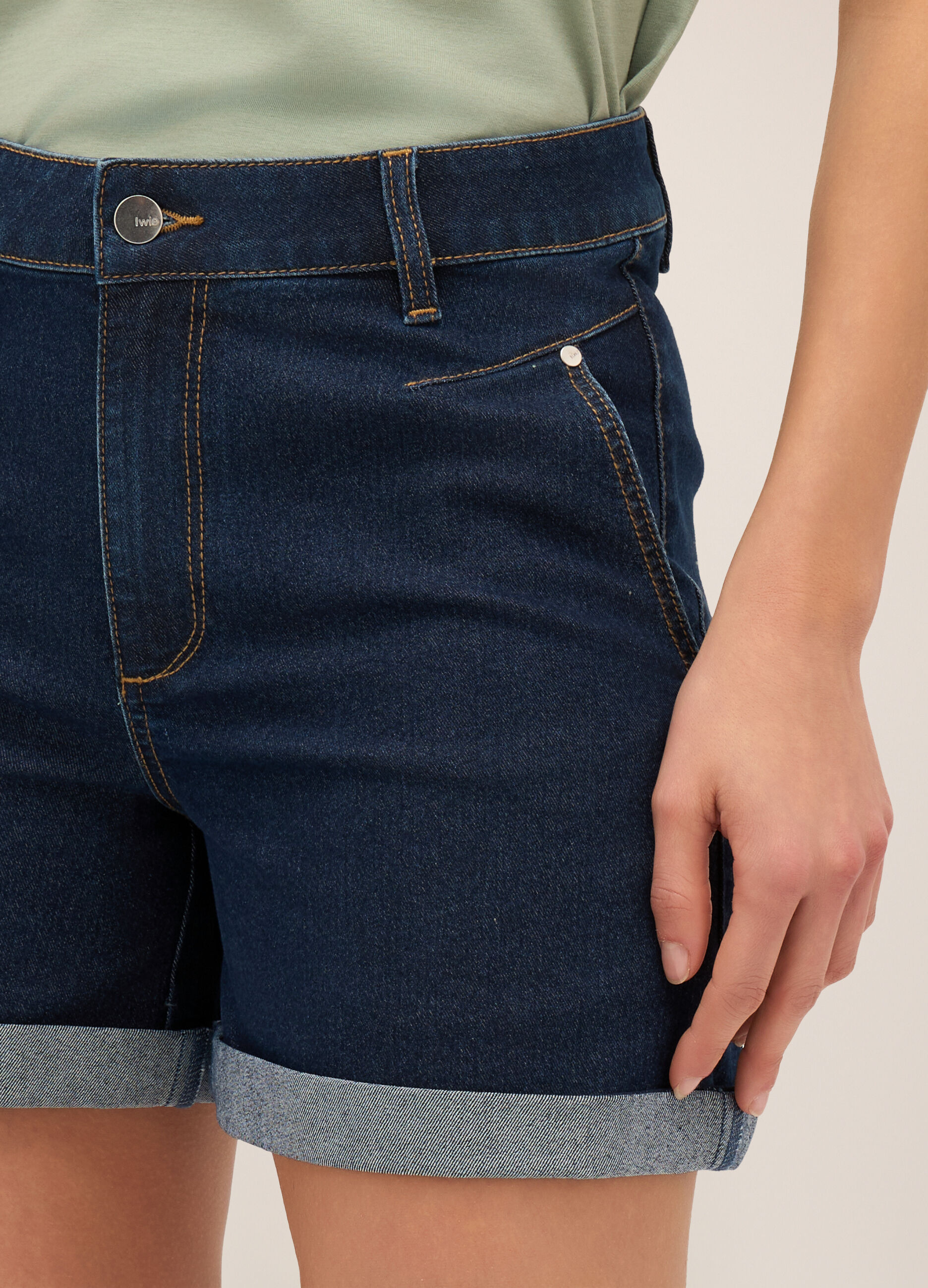 Shorts in stretch denim donna_2