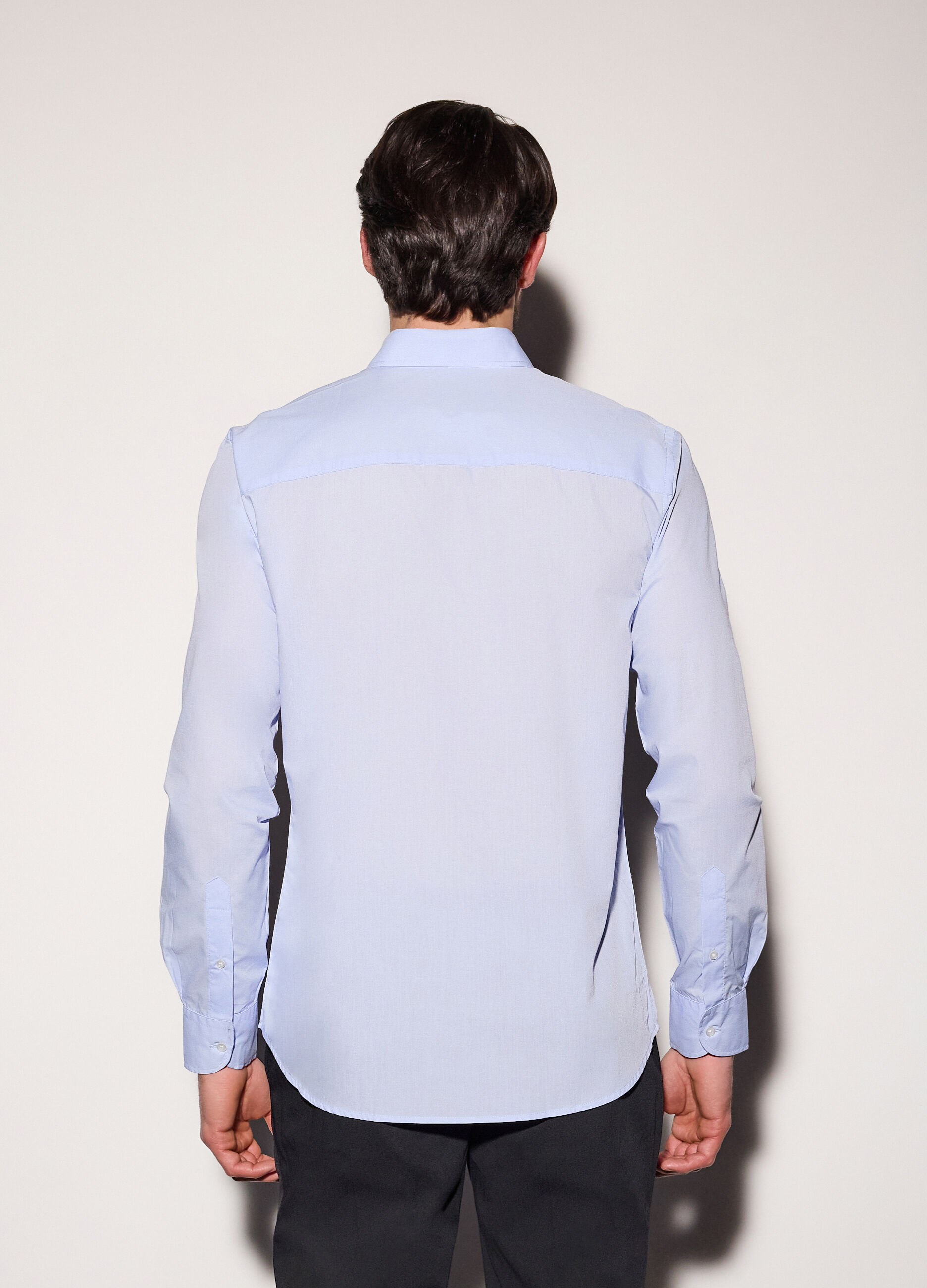 Camicia regular fit con colletto button down uomo_1