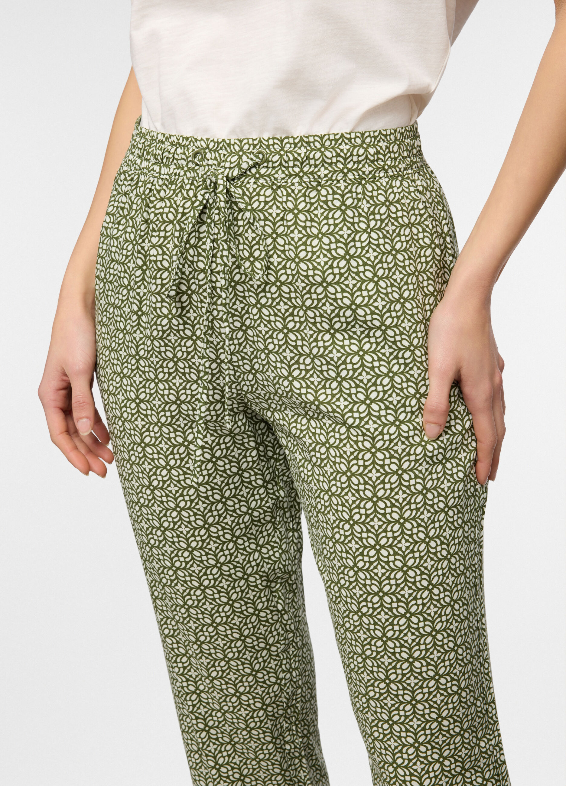 Jogger in pura viscosa donna_2