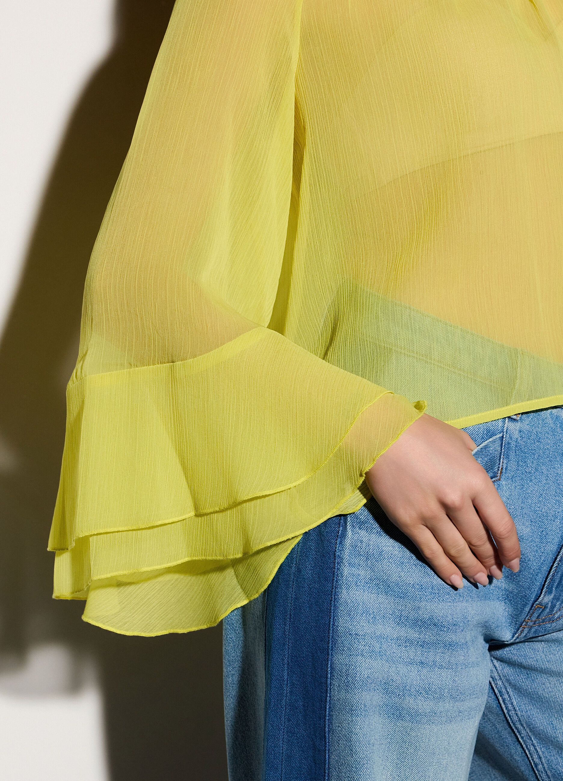 Blusa girocollo in chiffon donna_3