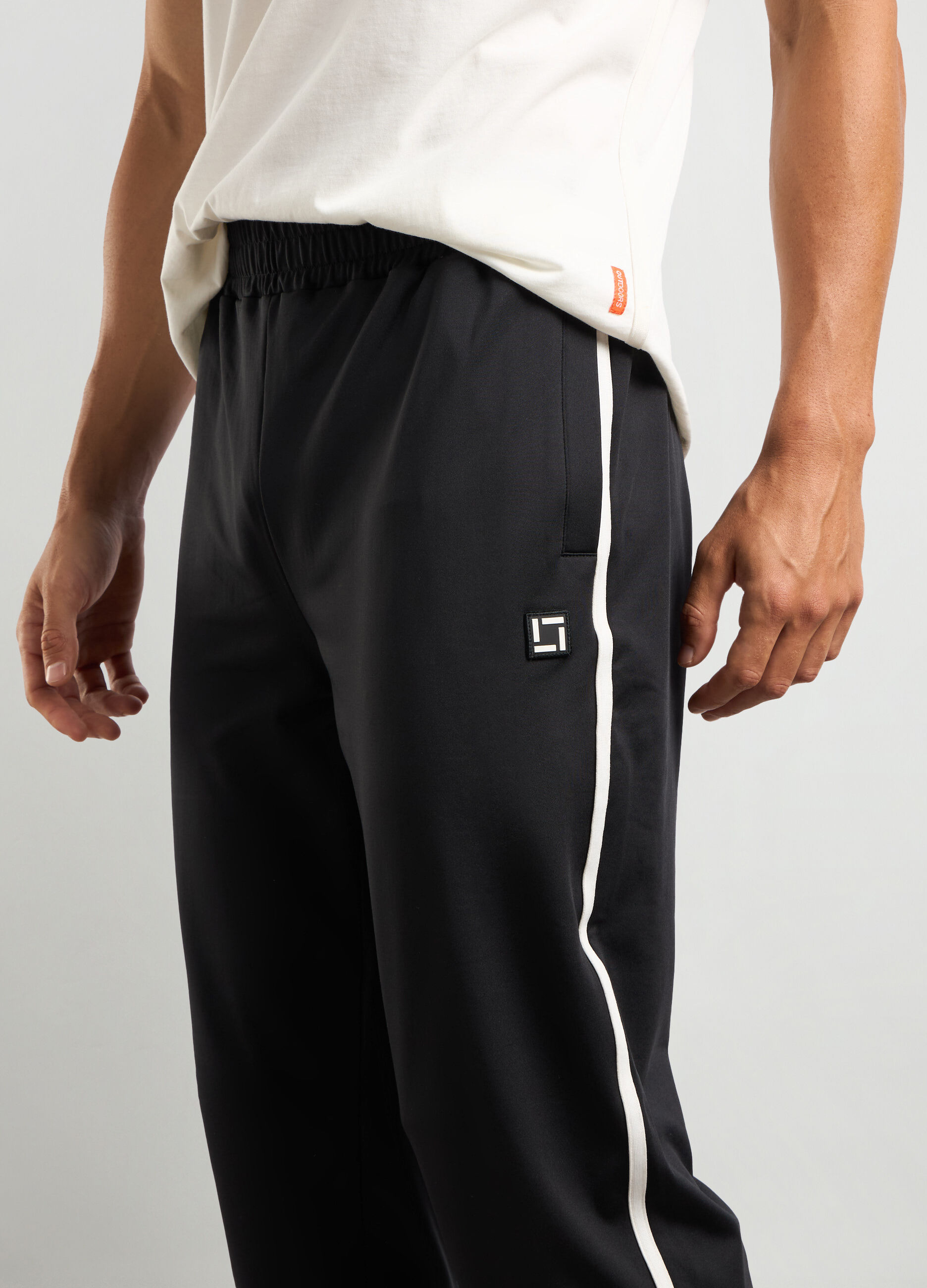 Joggers regular fit in tessuto stretch uomo_2
