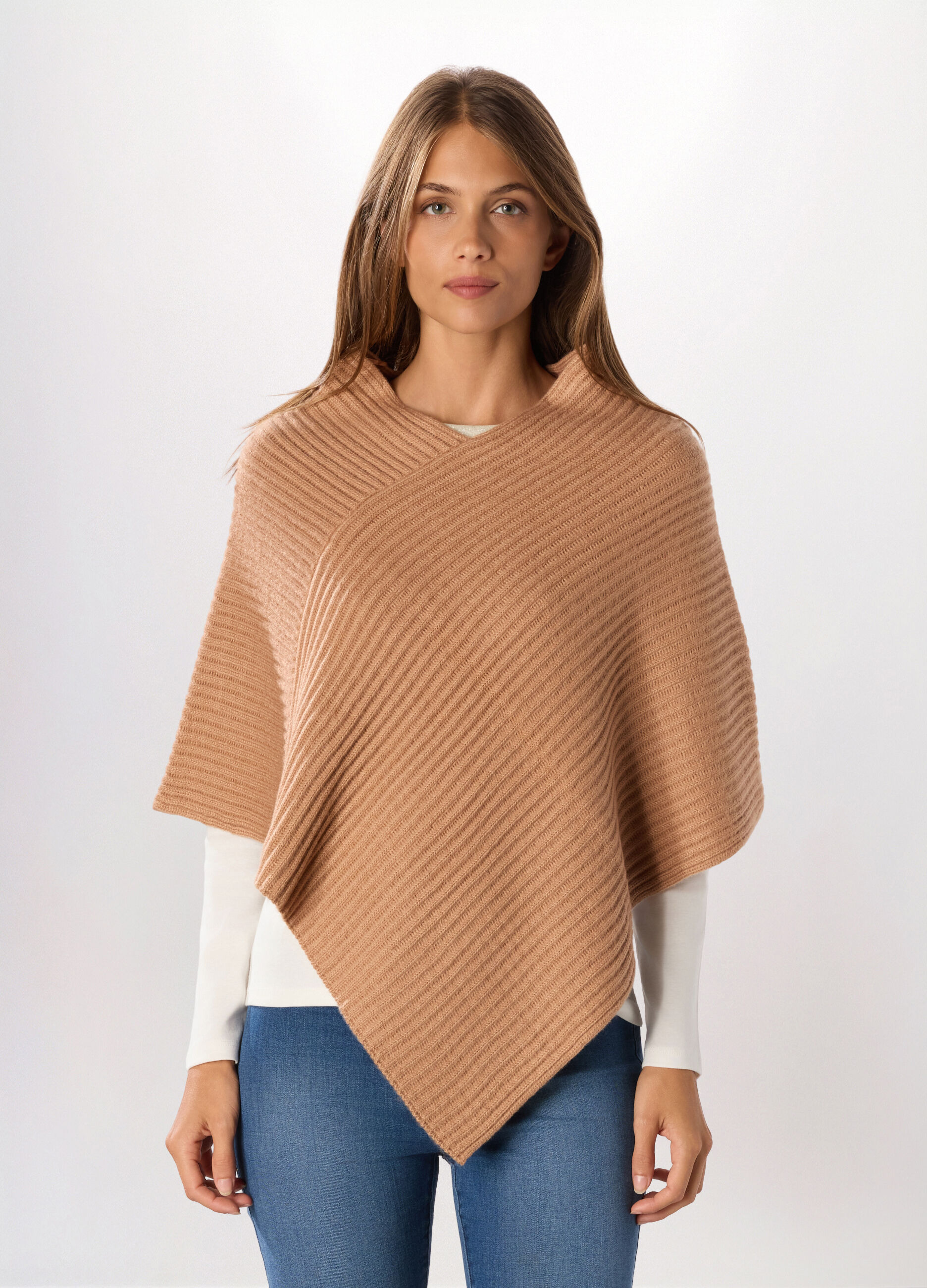 Poncho tricot con lavorazione jacquard donna_0
