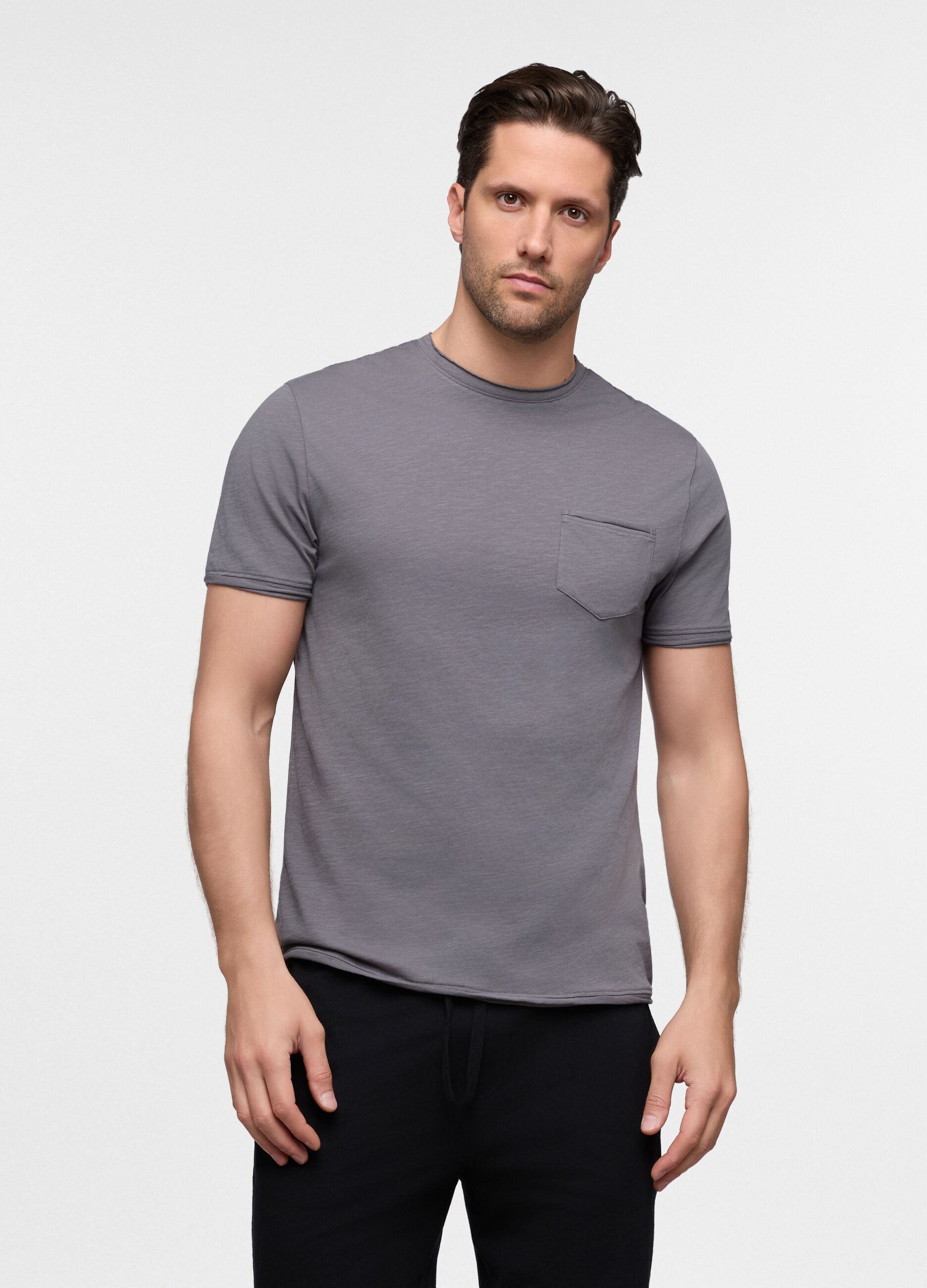 T-shirt in cotone con taschino uomo