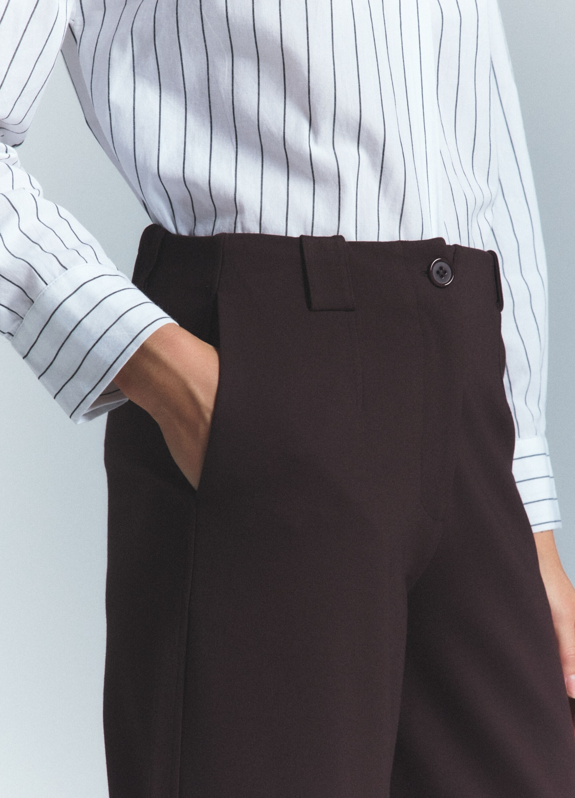 Pantaloni Carrot Fit in Punto Milano di viscosa stretch donna_4