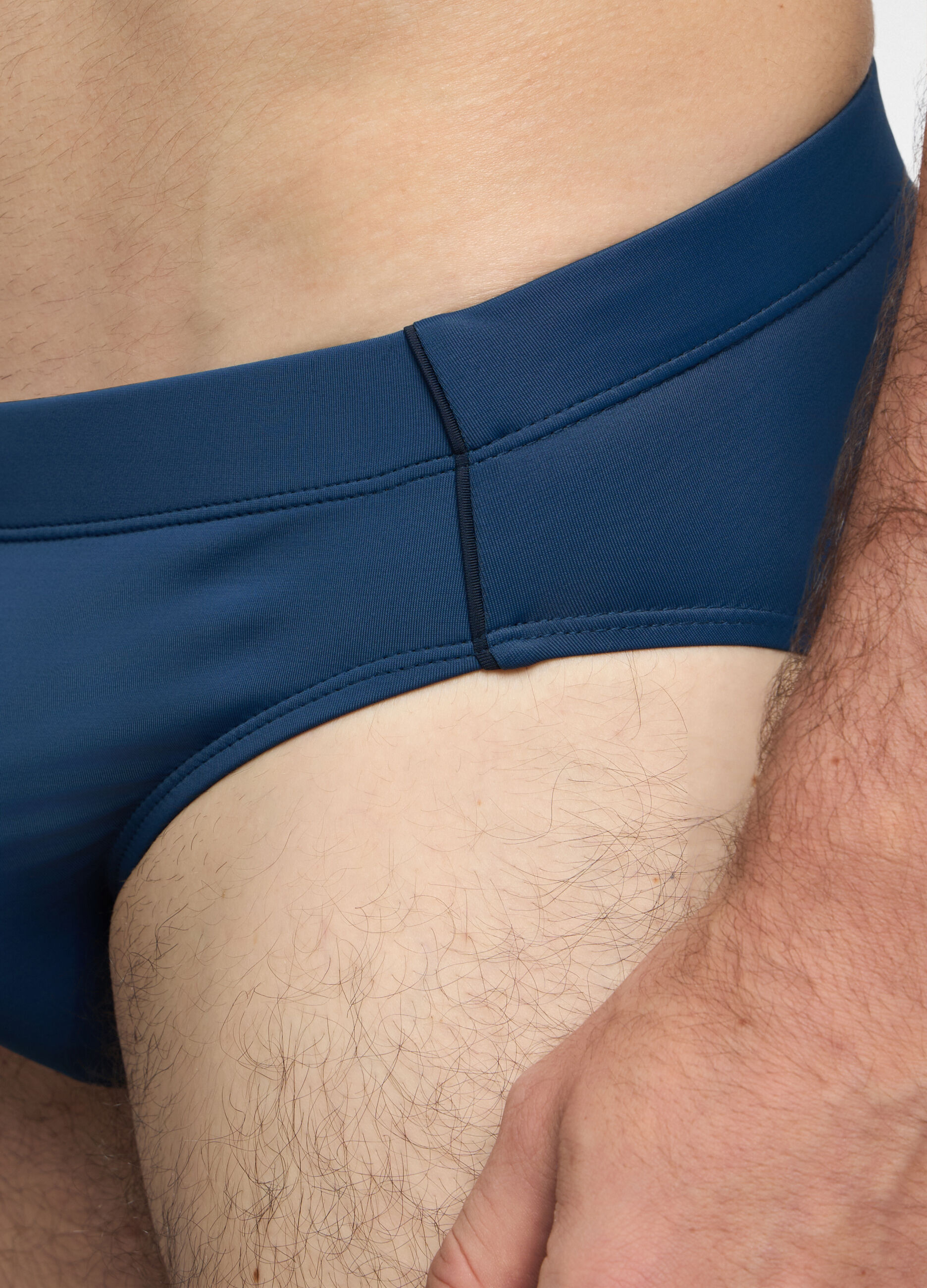 Slip da bagno in tessuto tecnico stretch uomo_2