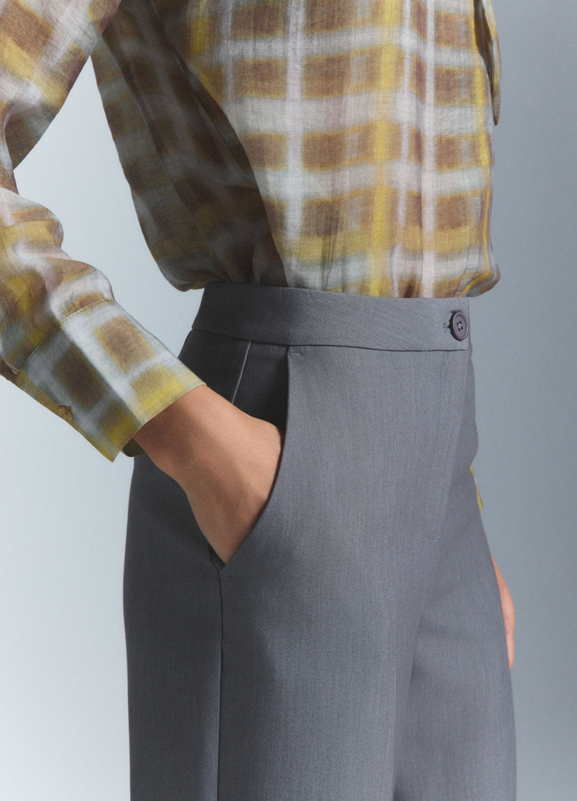 Pantaloni Fit Regular crepe donna_4