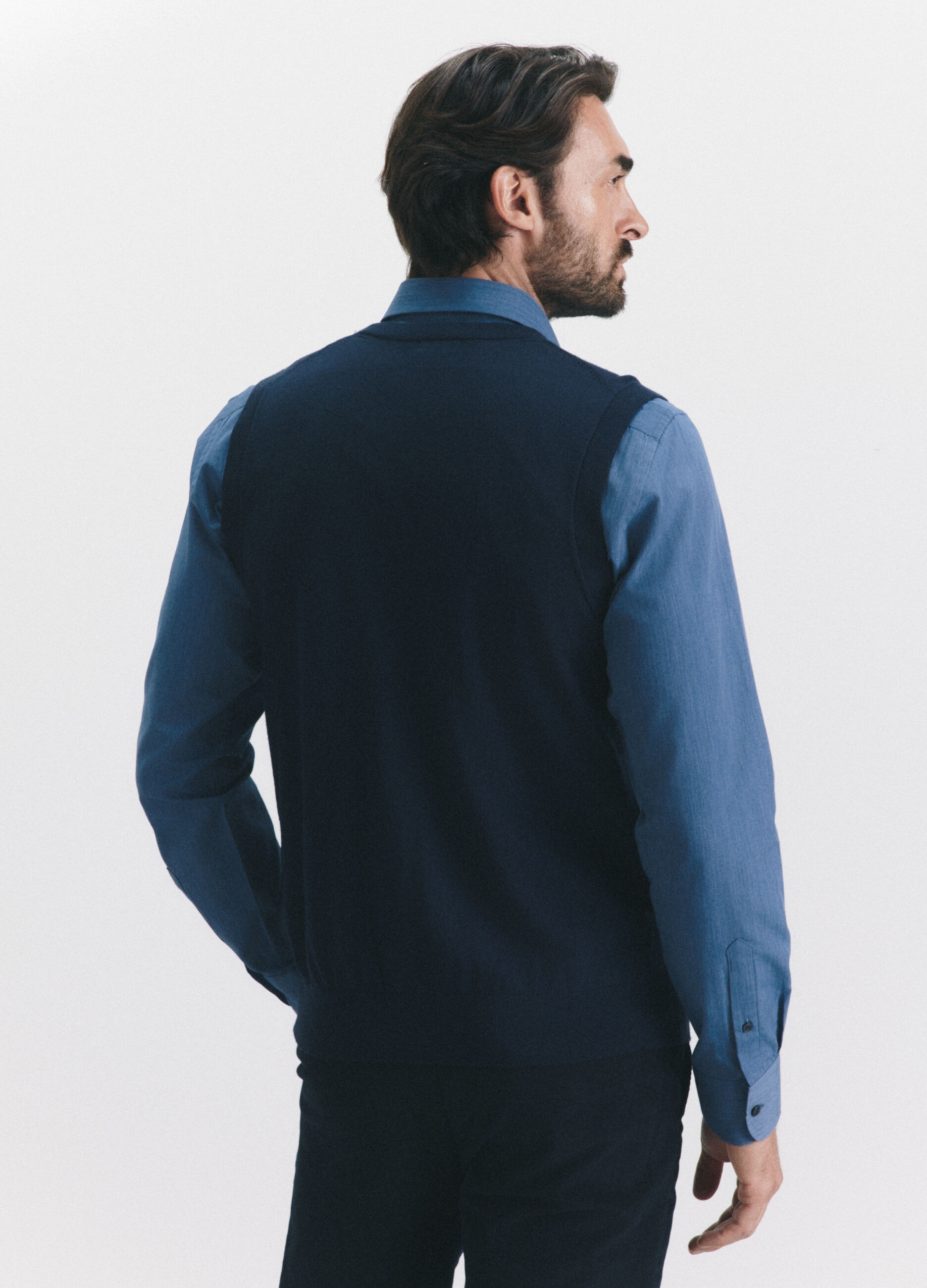 Gilet in maglia rasata di lana merino uomo_2